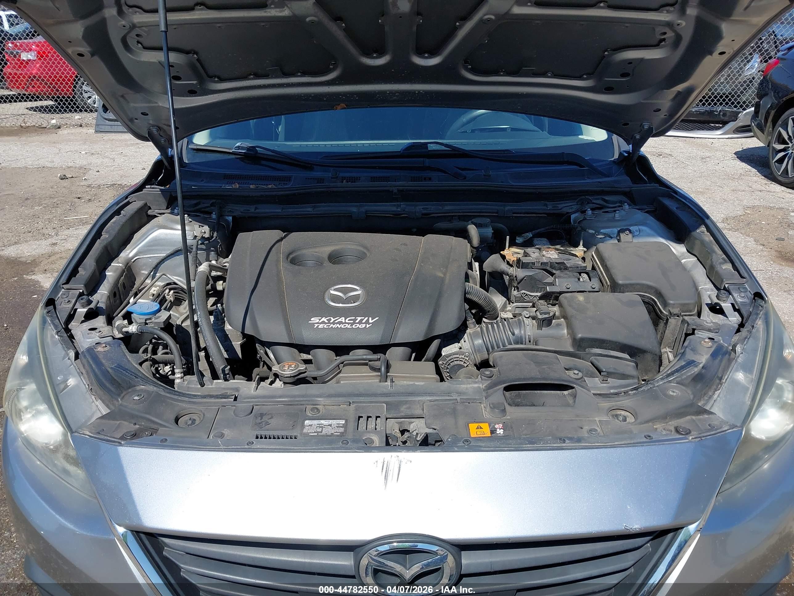 MAZDA MAZDA3 image 10