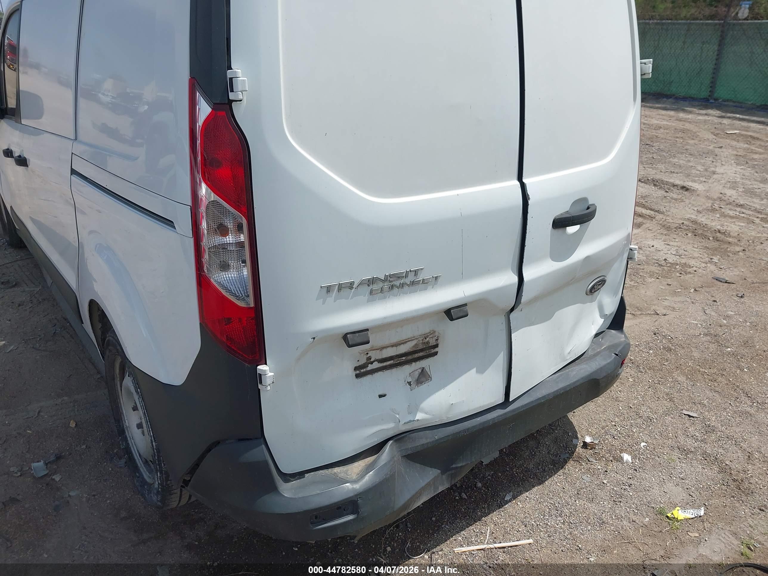 FORD TRANSIT image 6