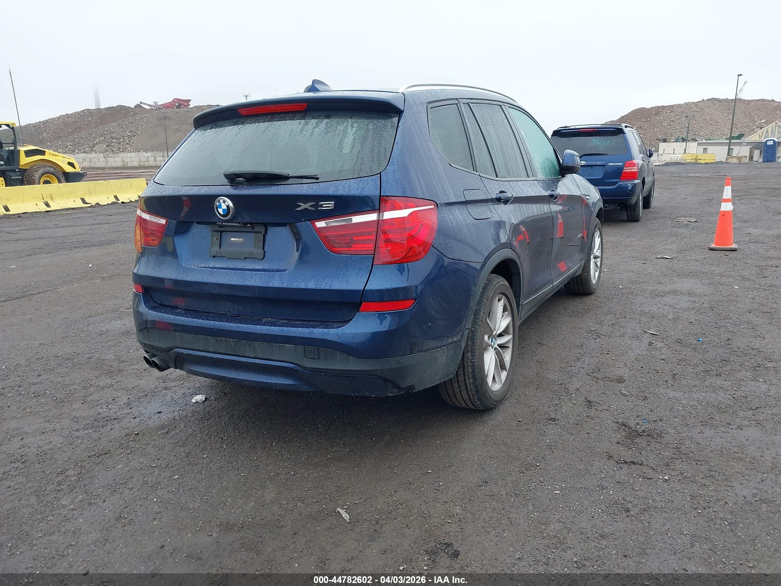 BMW X3 image 4
