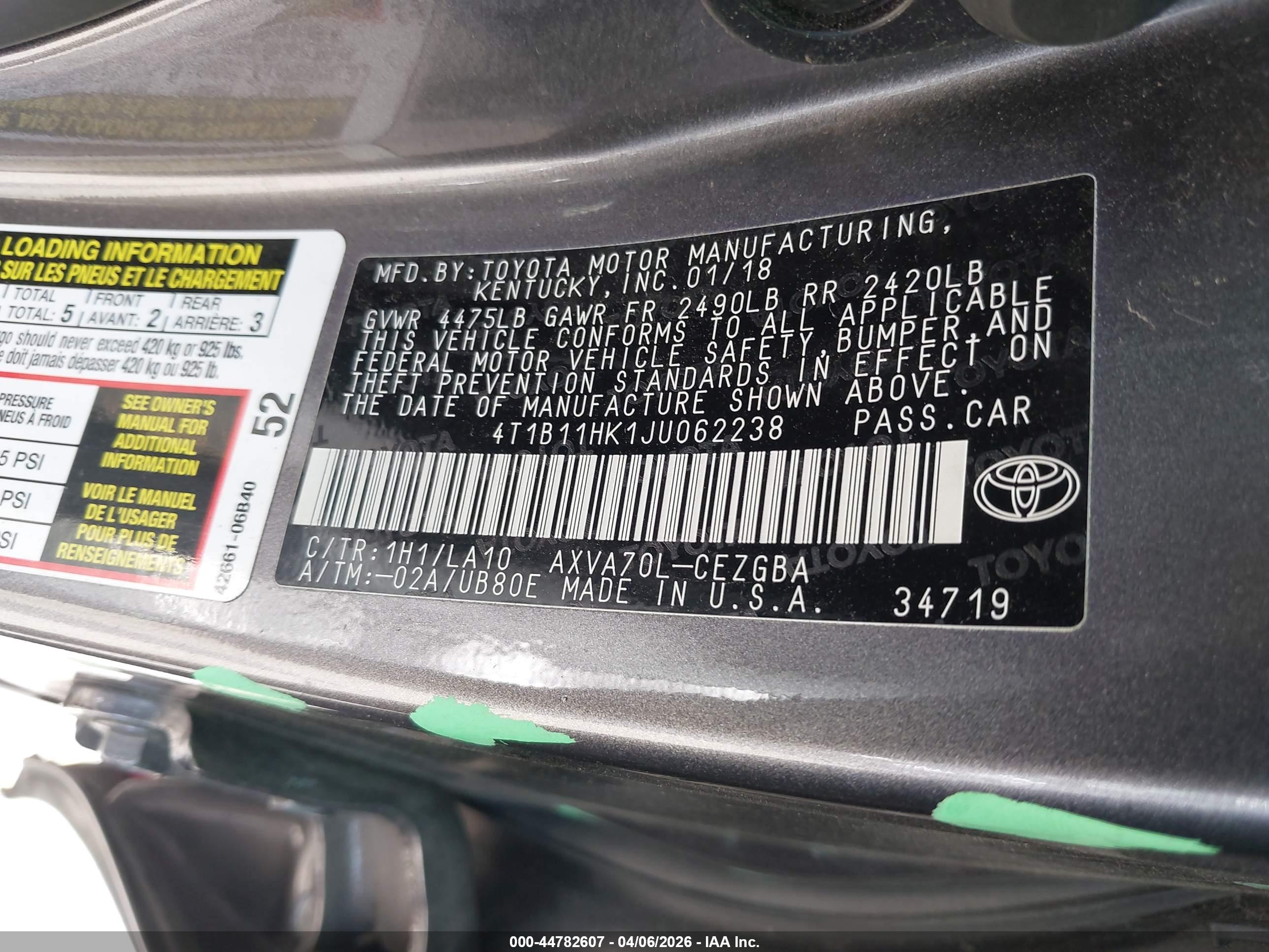 TOYOTA CAMRY image 9