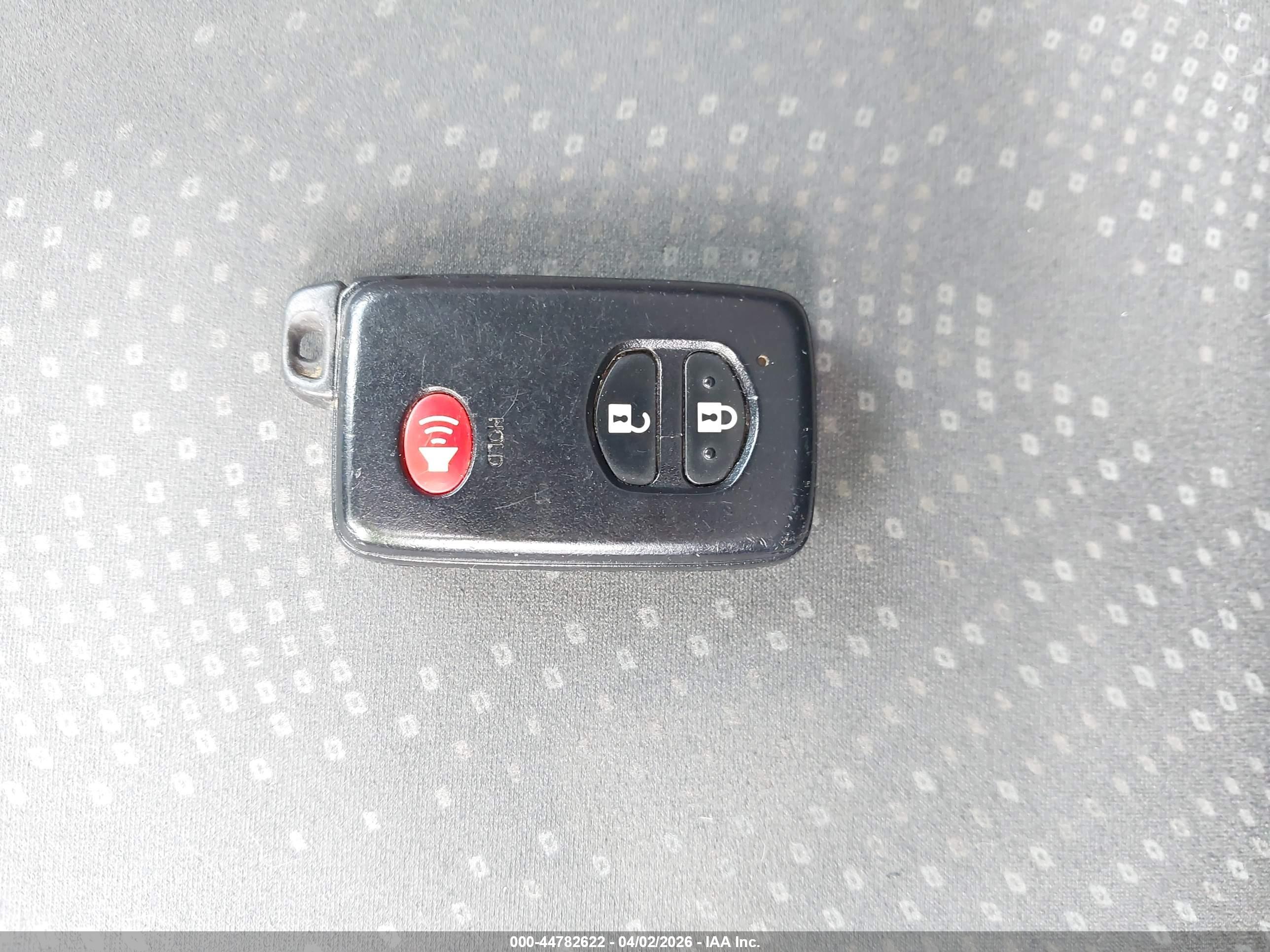 TOYOTA PRIUS image 11
