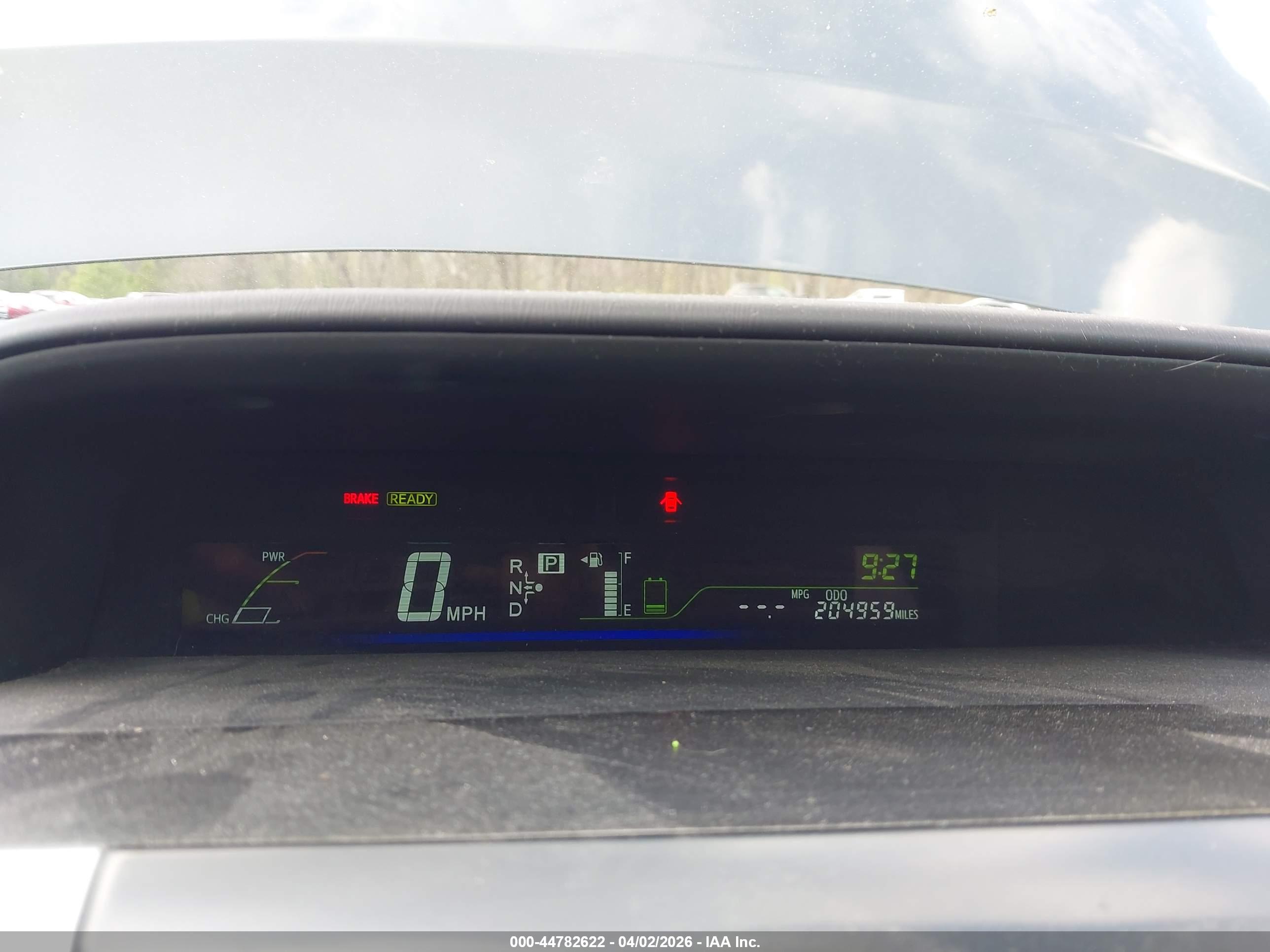 TOYOTA PRIUS image 7