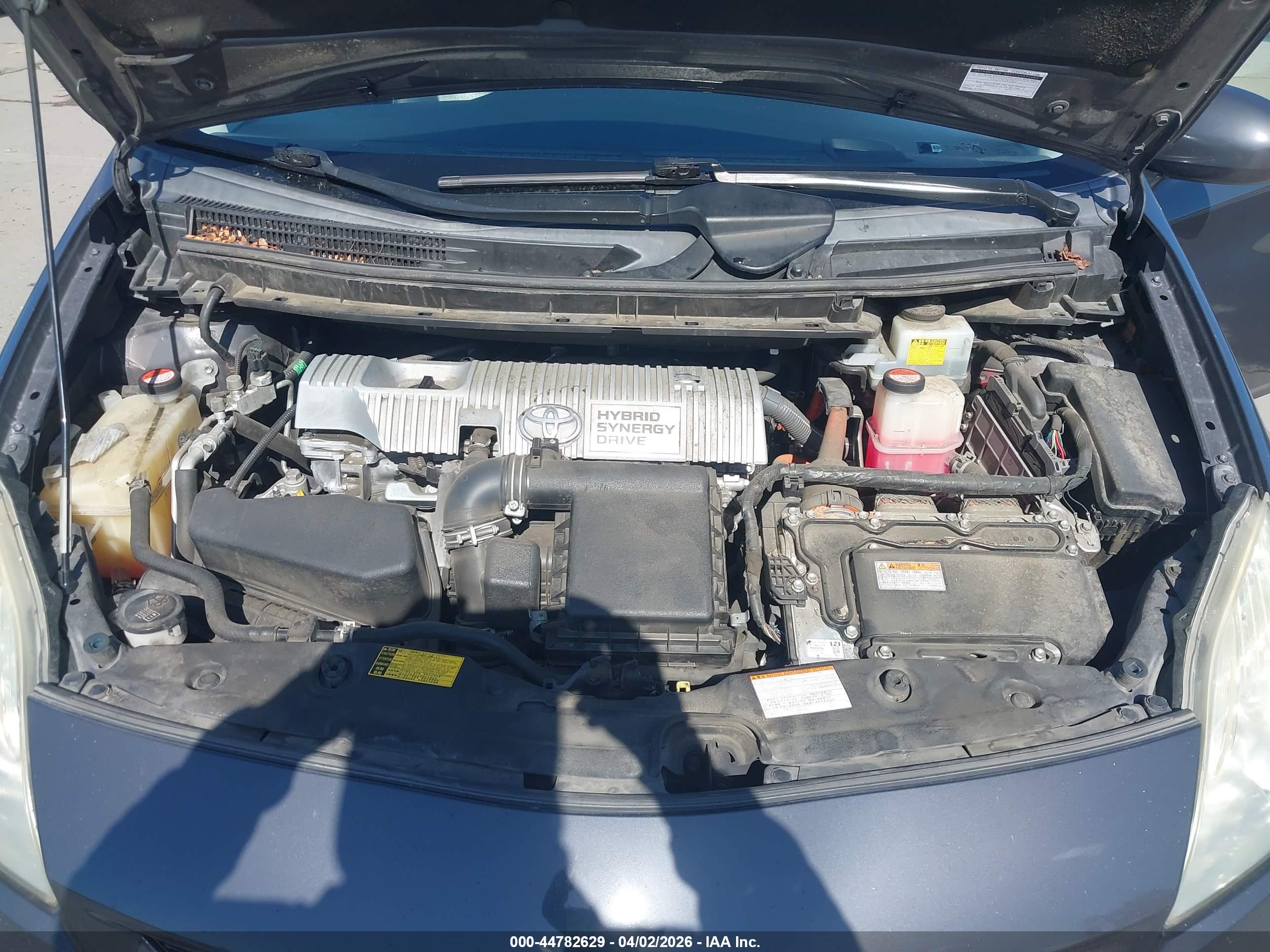 TOYOTA PRIUS image 10