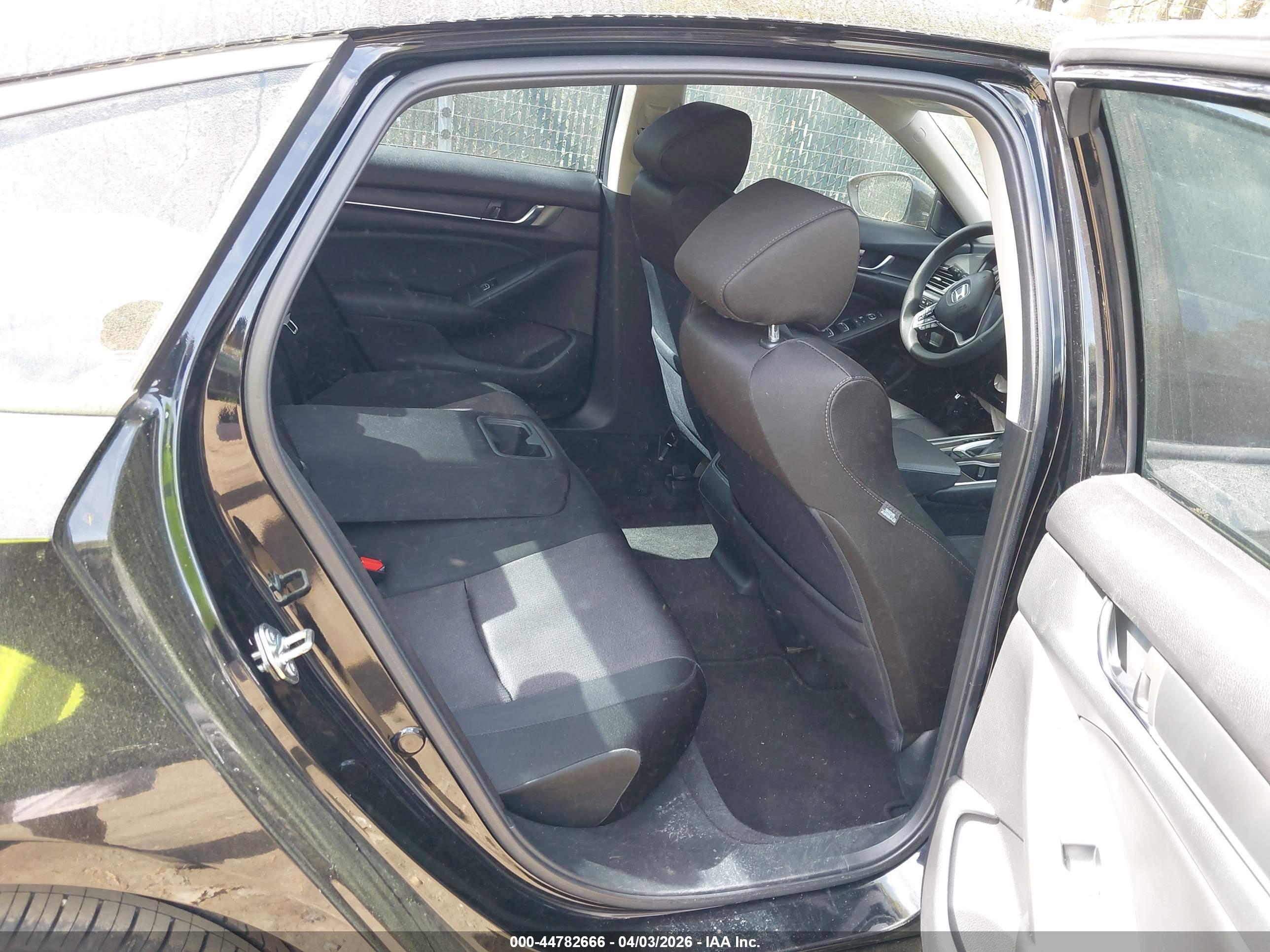HONDA ACCORD image 8