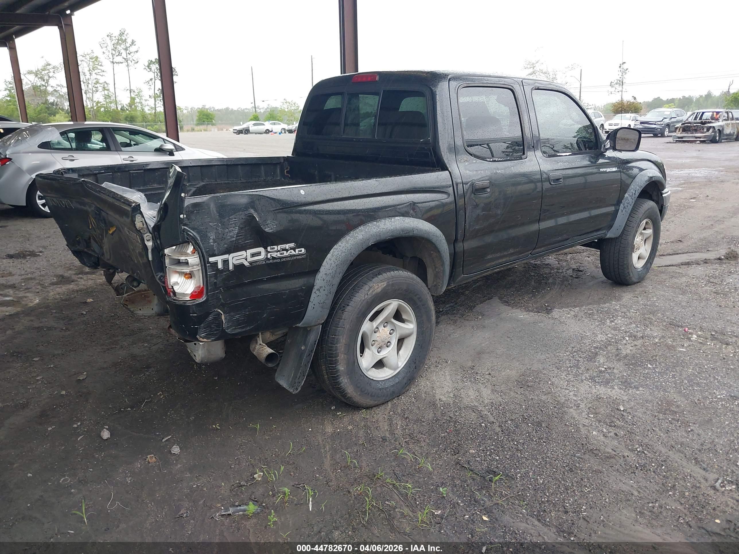 TOYOTA TACOMA image 4