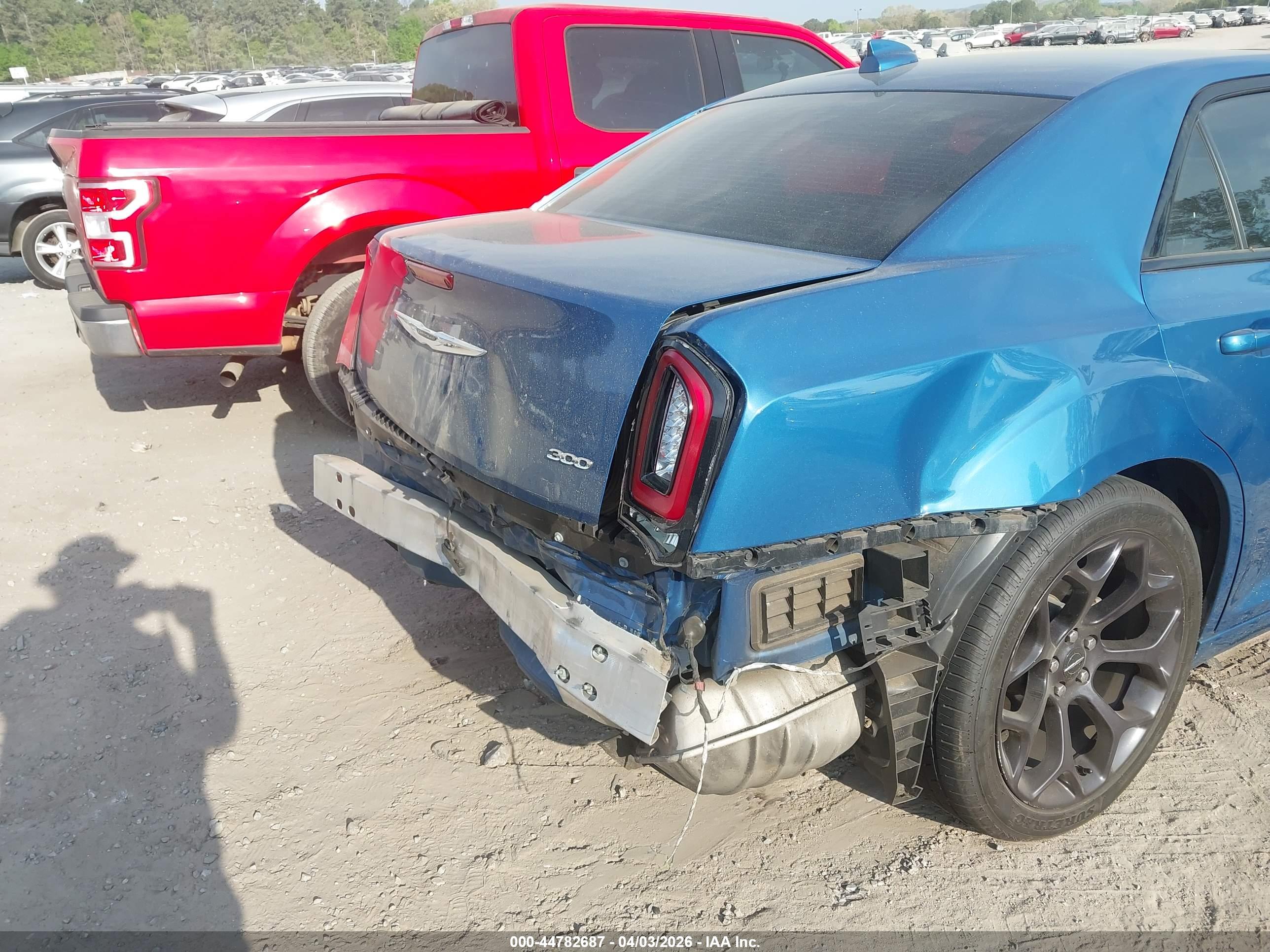 CHRYSLER 300 image 6