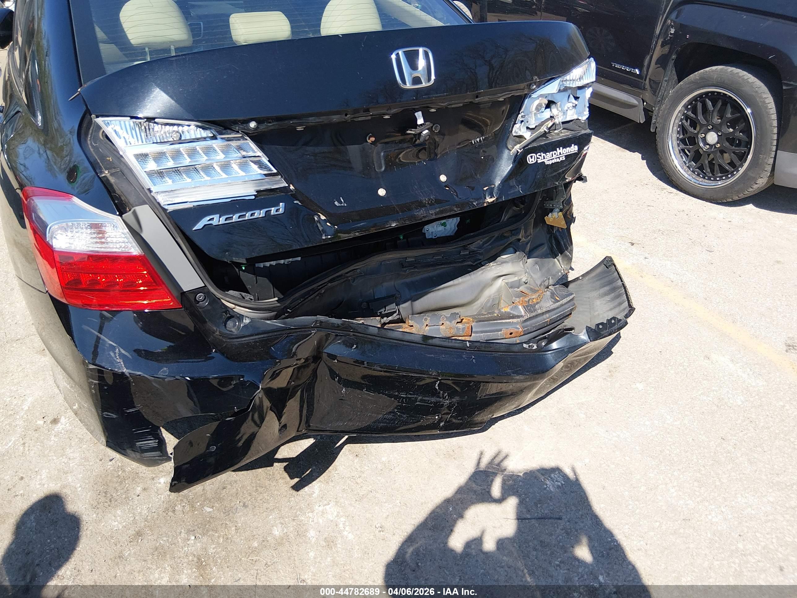 HONDA ACCORD image 6