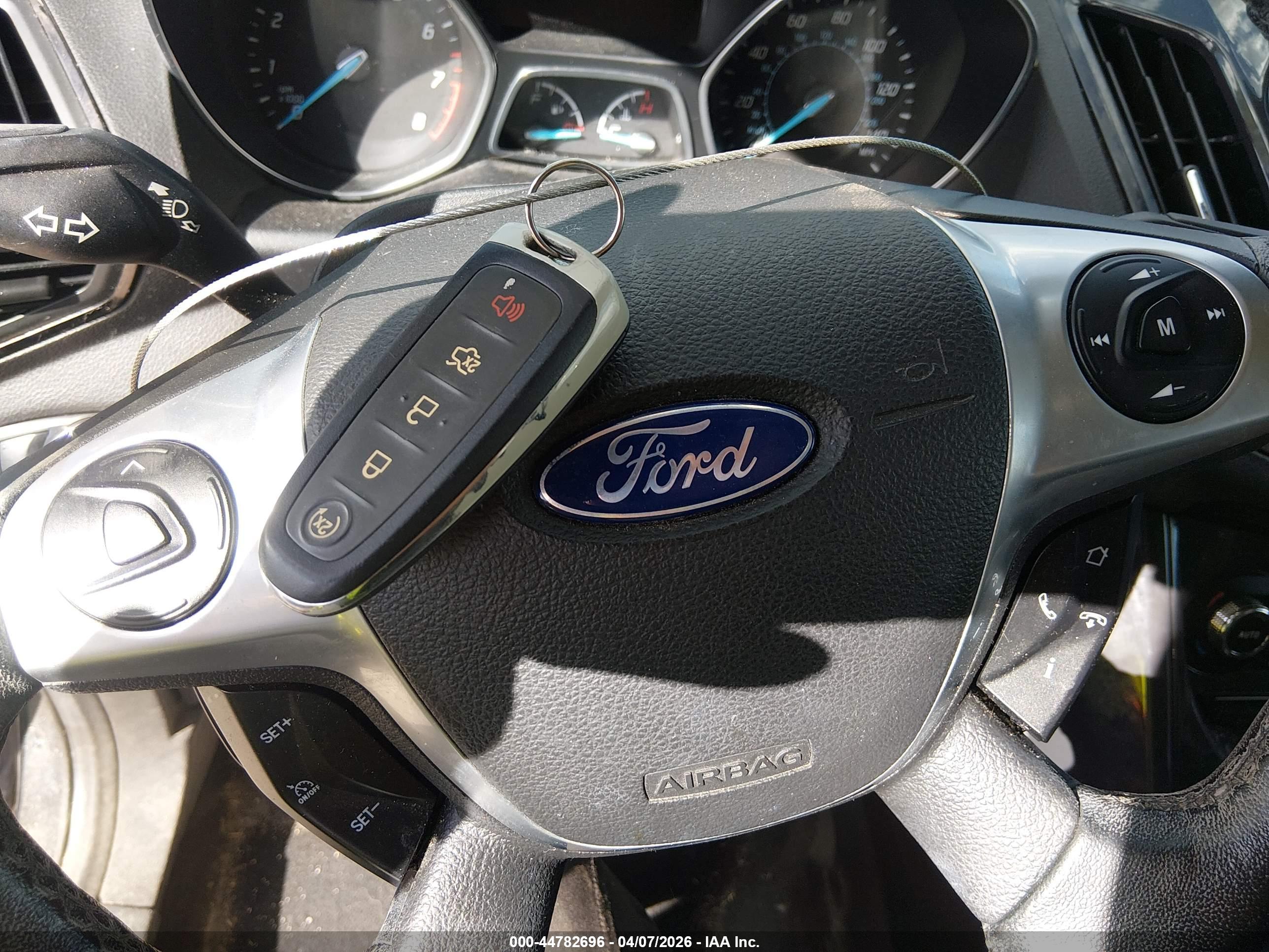 FORD ESCAPE image 11
