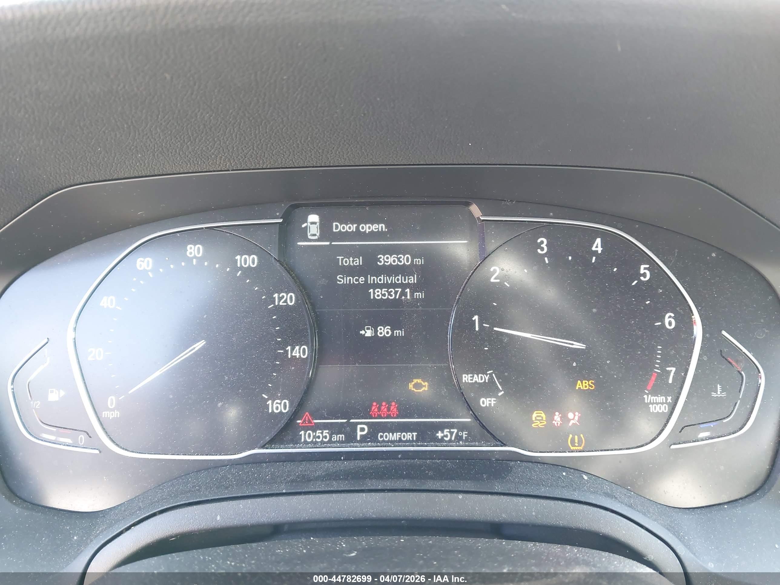 BMW 330I image 7