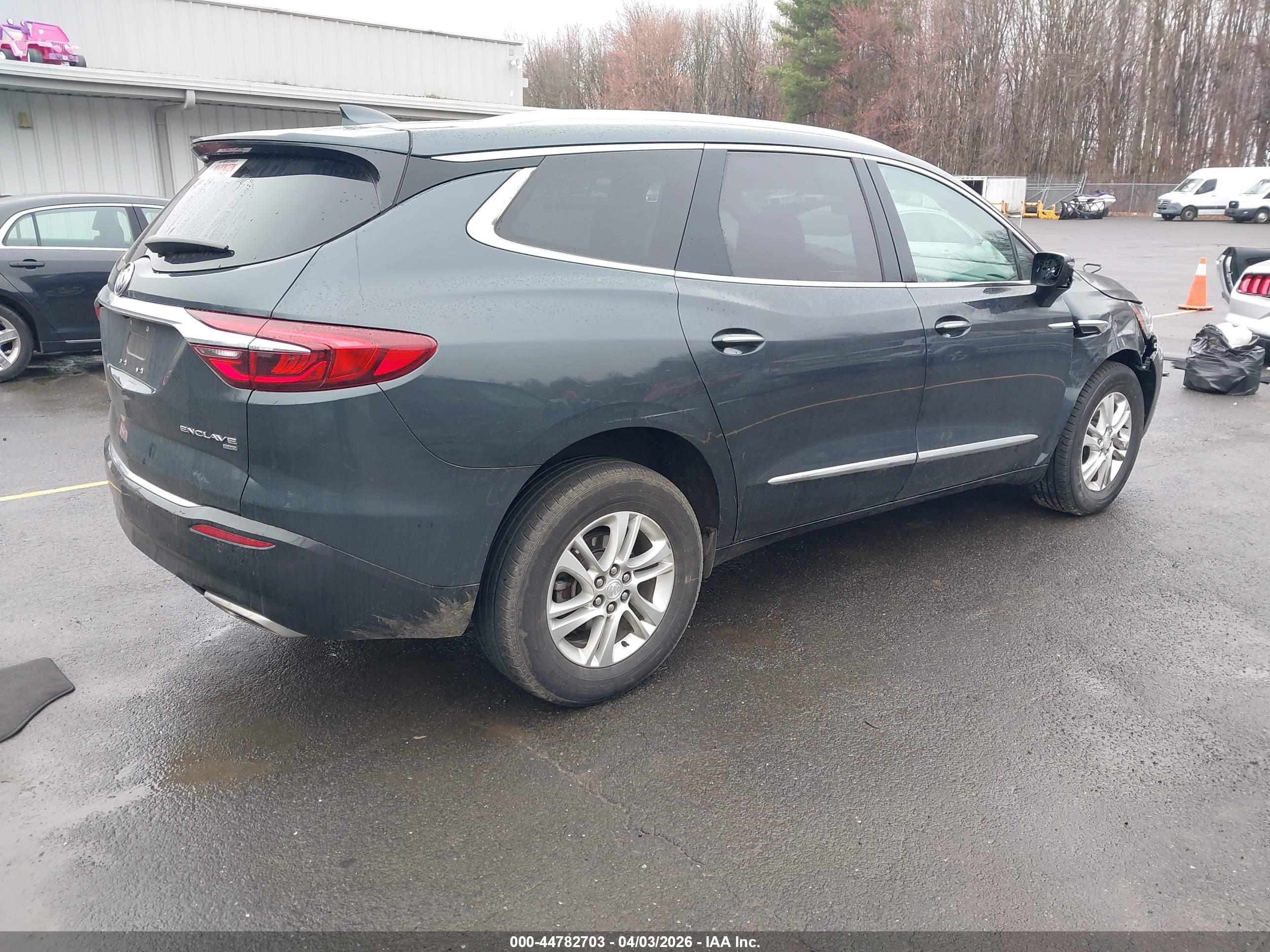 BUICK ENCLAVE image 4