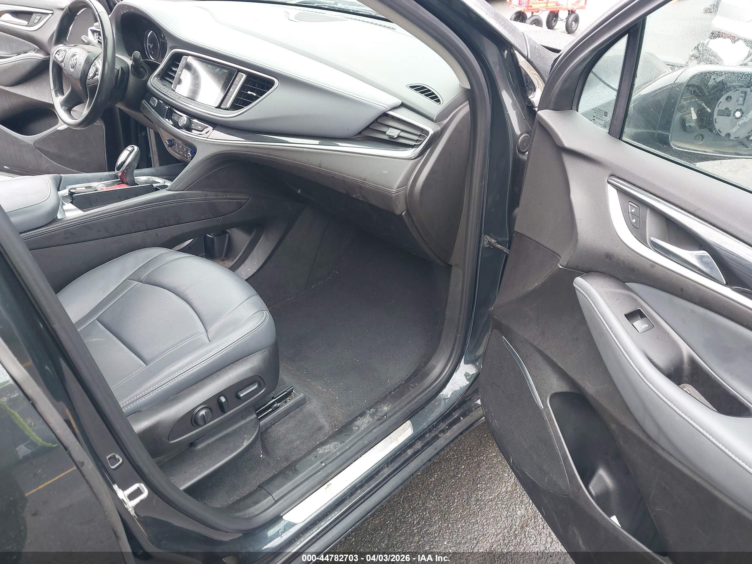 BUICK ENCLAVE image 5