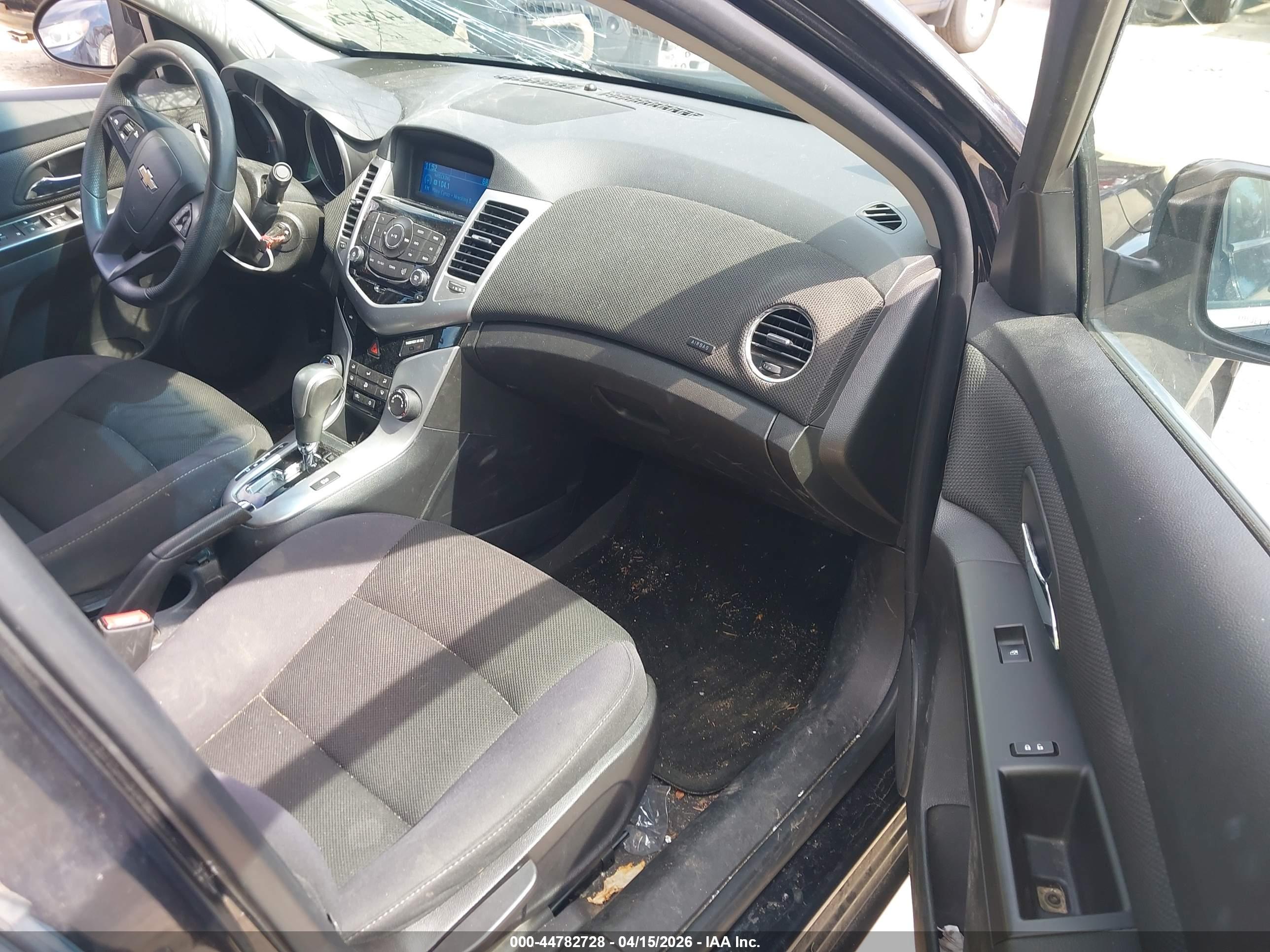CHEVROLET CRUZE image 5
