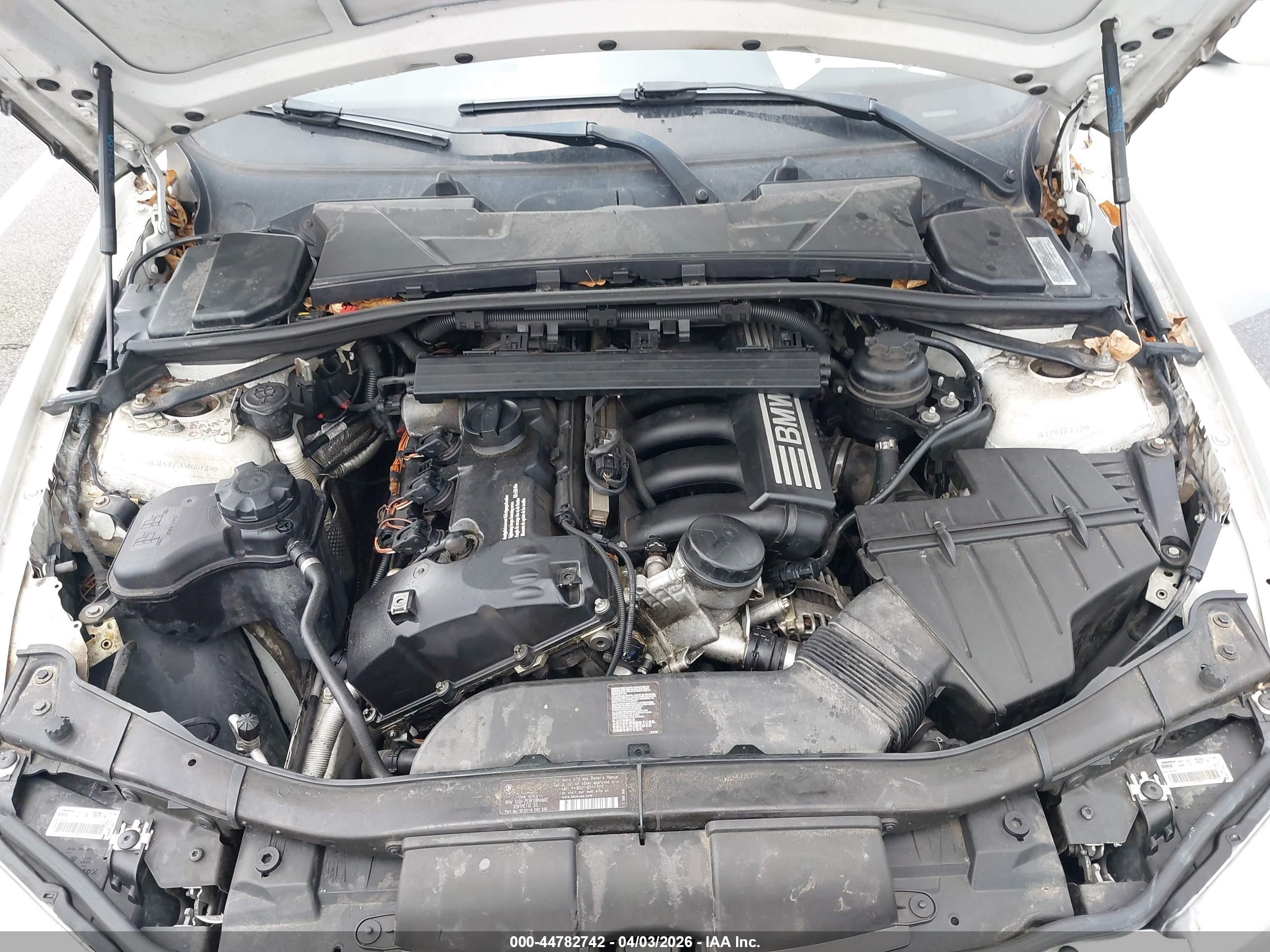 BMW 328I image 10