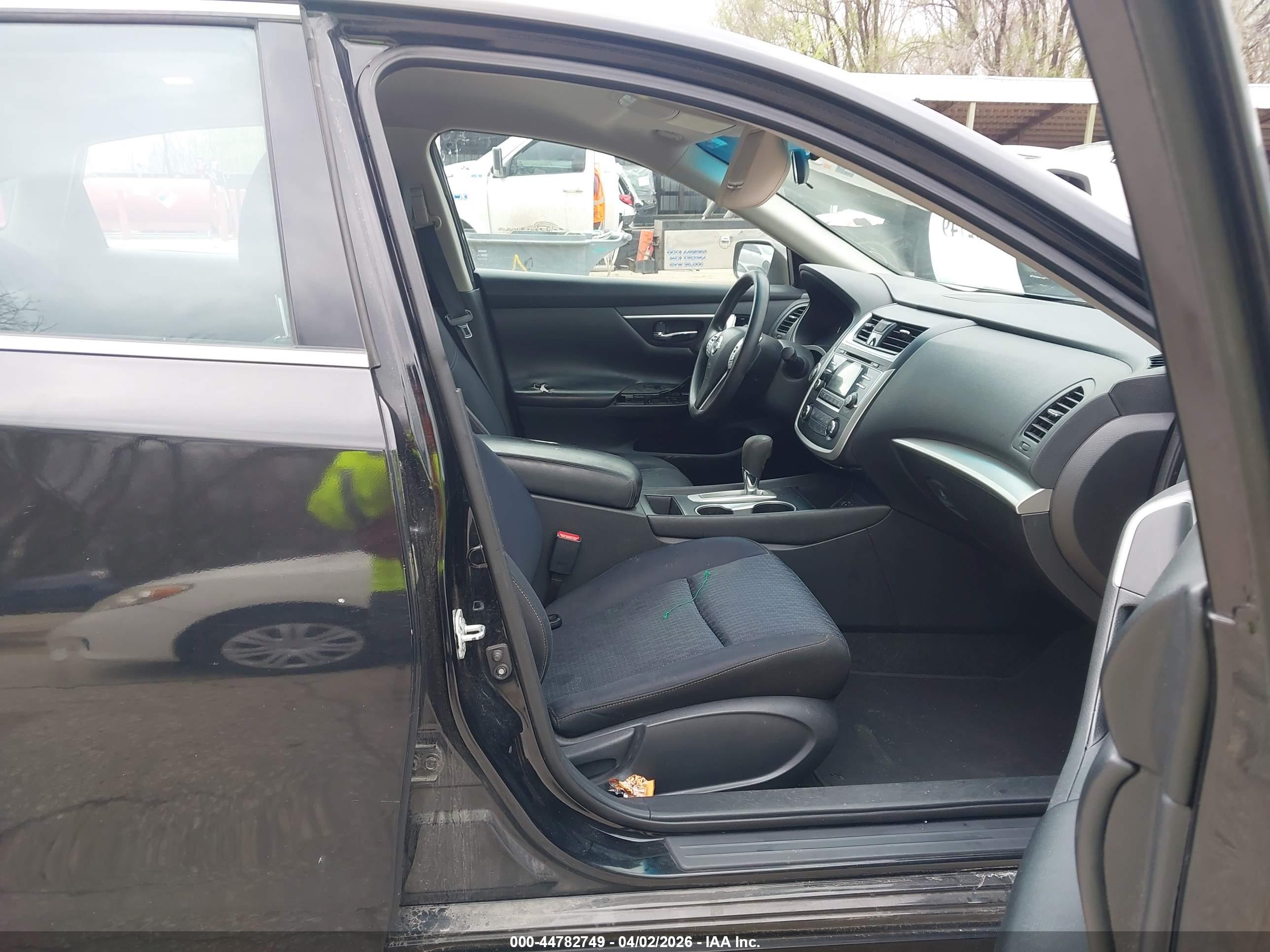 NISSAN ALTIMA image 5
