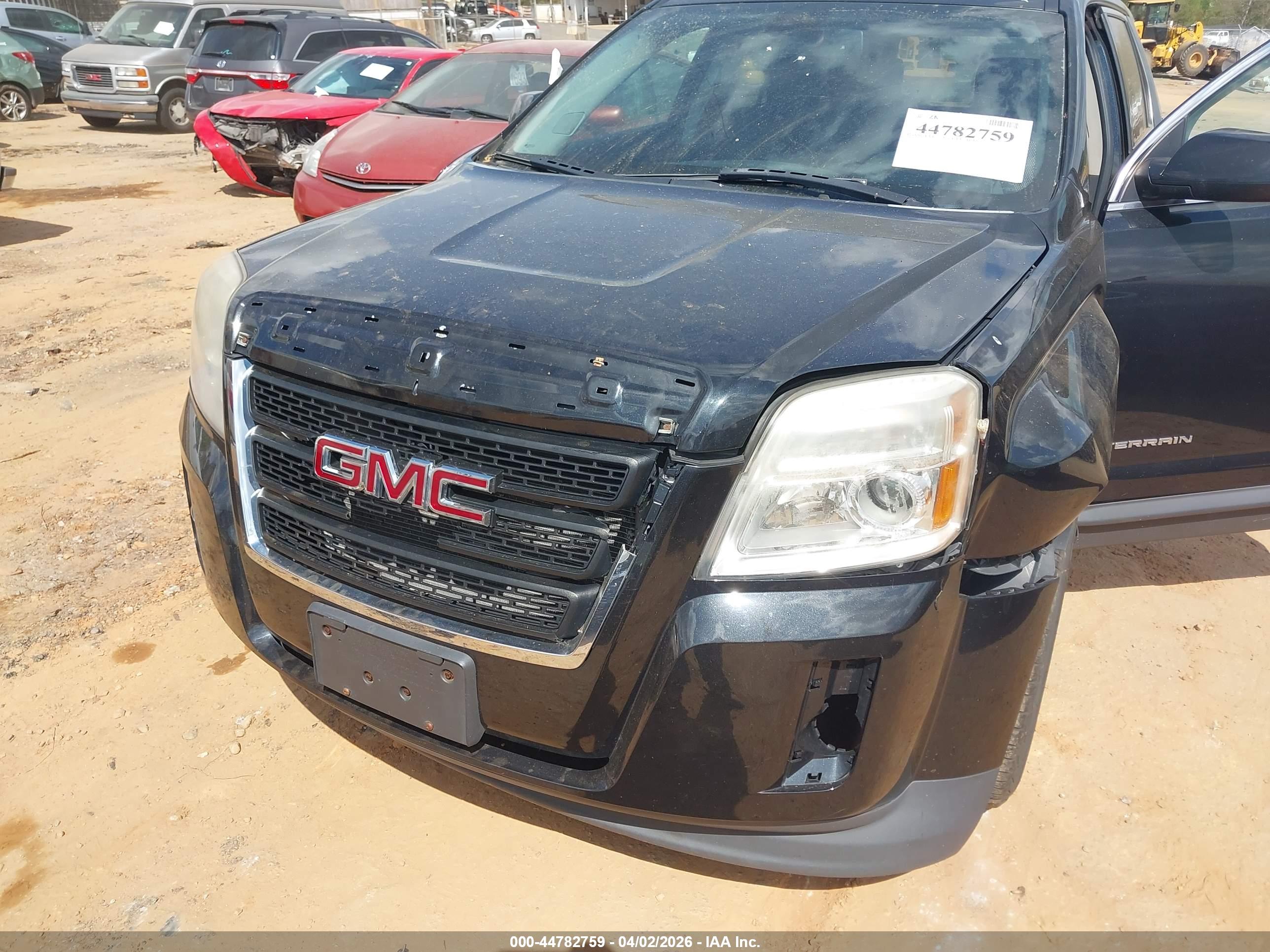 GMC TERRAIN image 6