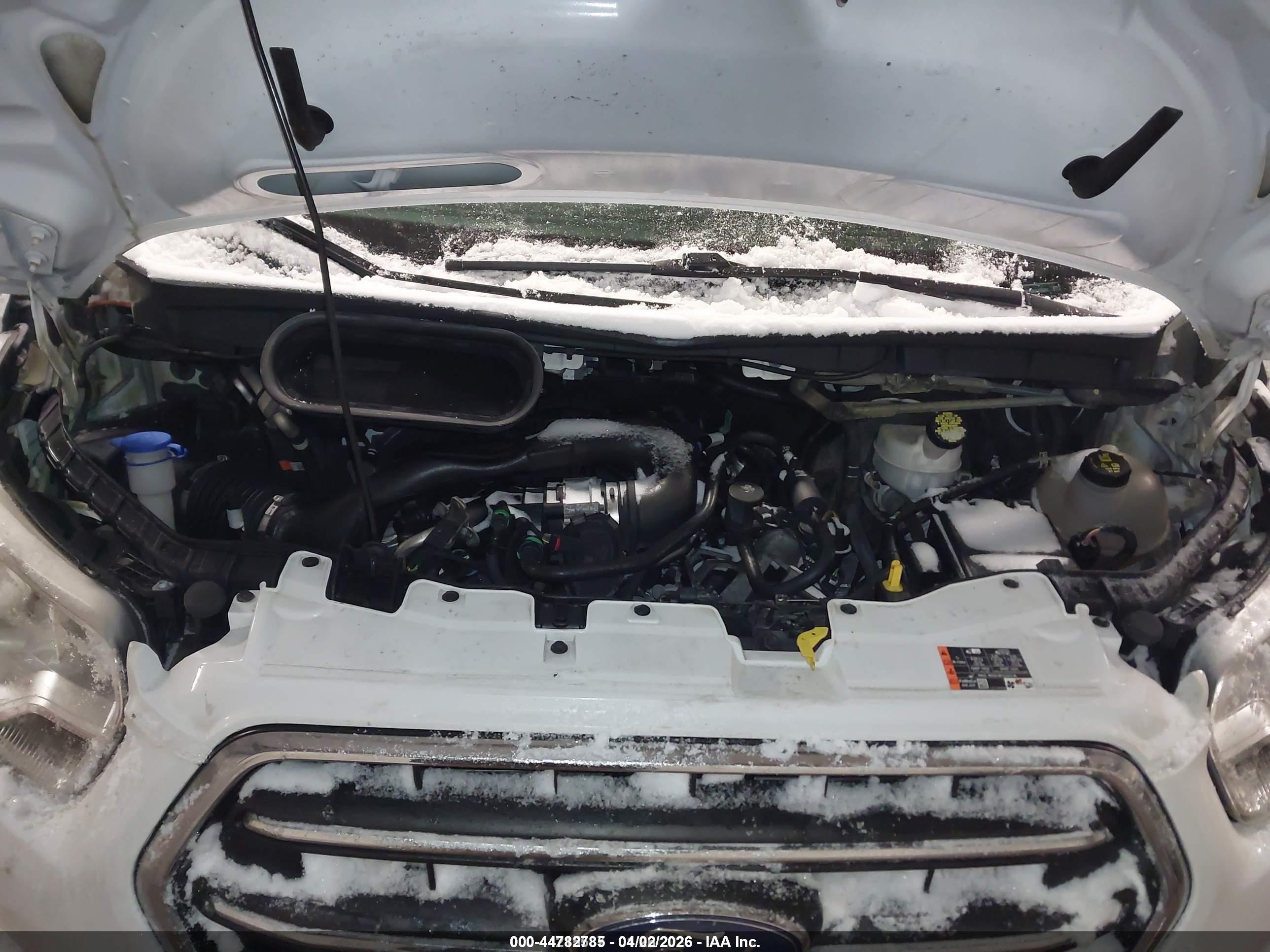 FORD TRANSIT-350 image 10