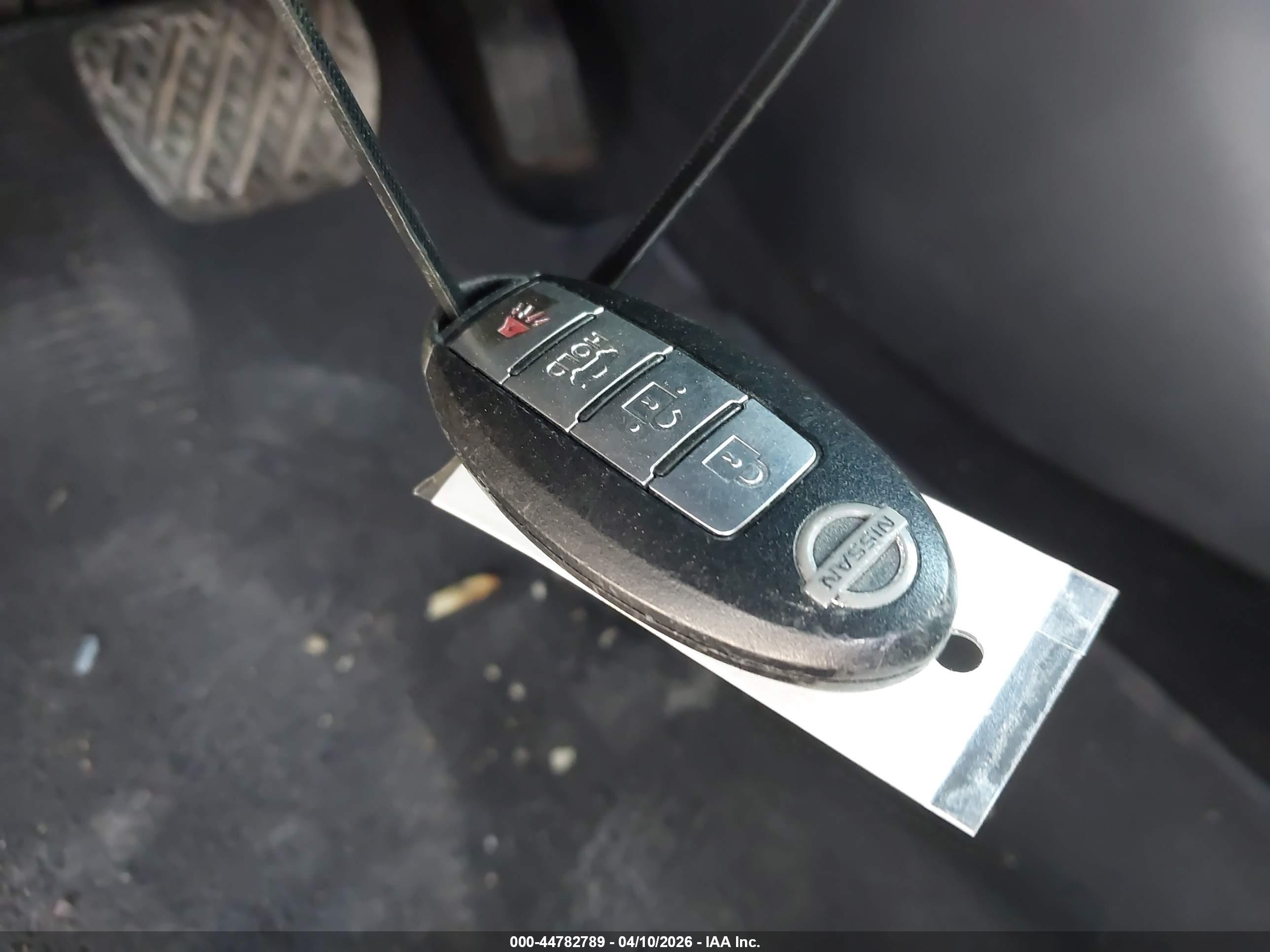 NISSAN SENTRA image 11