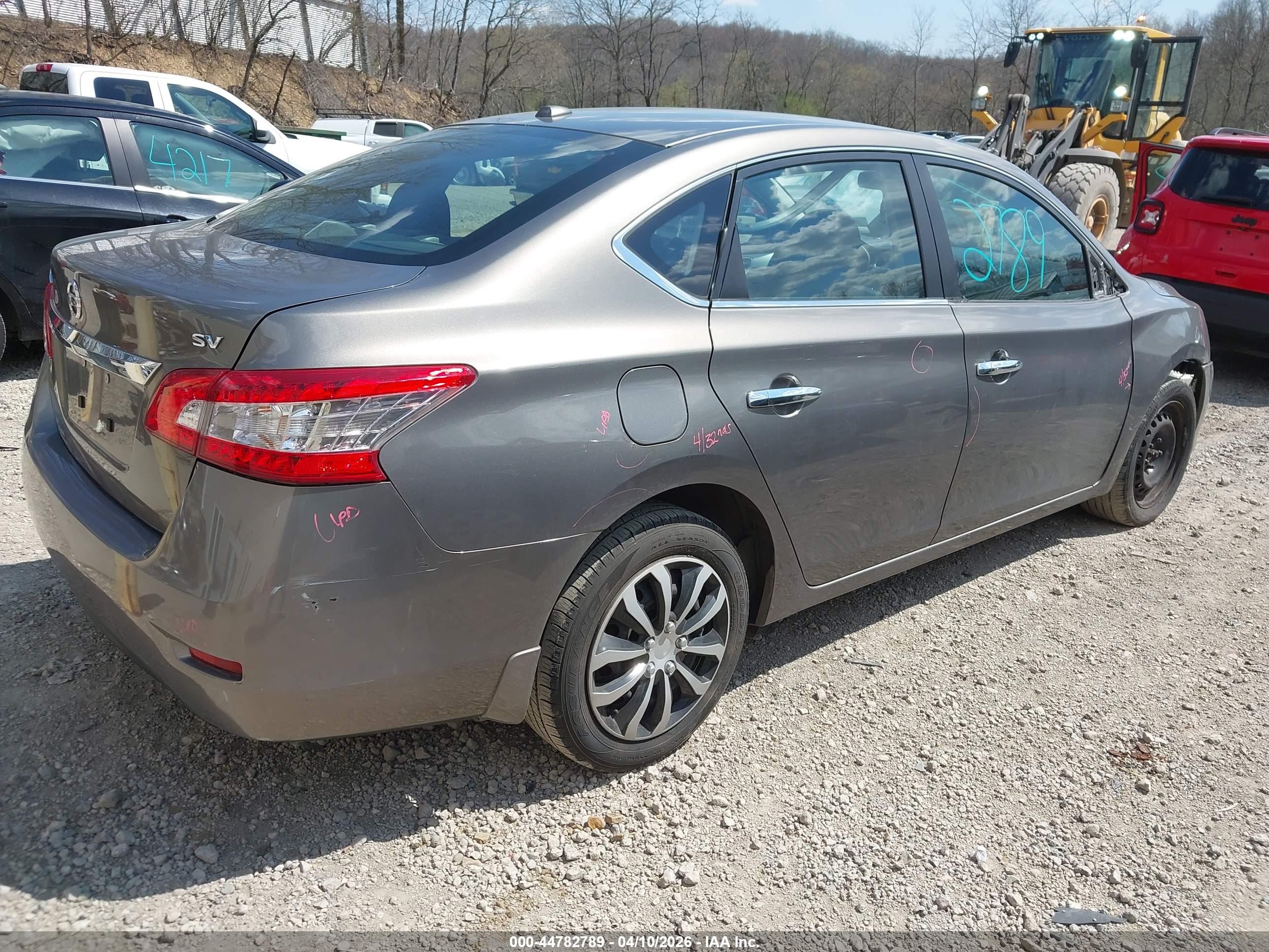 NISSAN SENTRA image 4