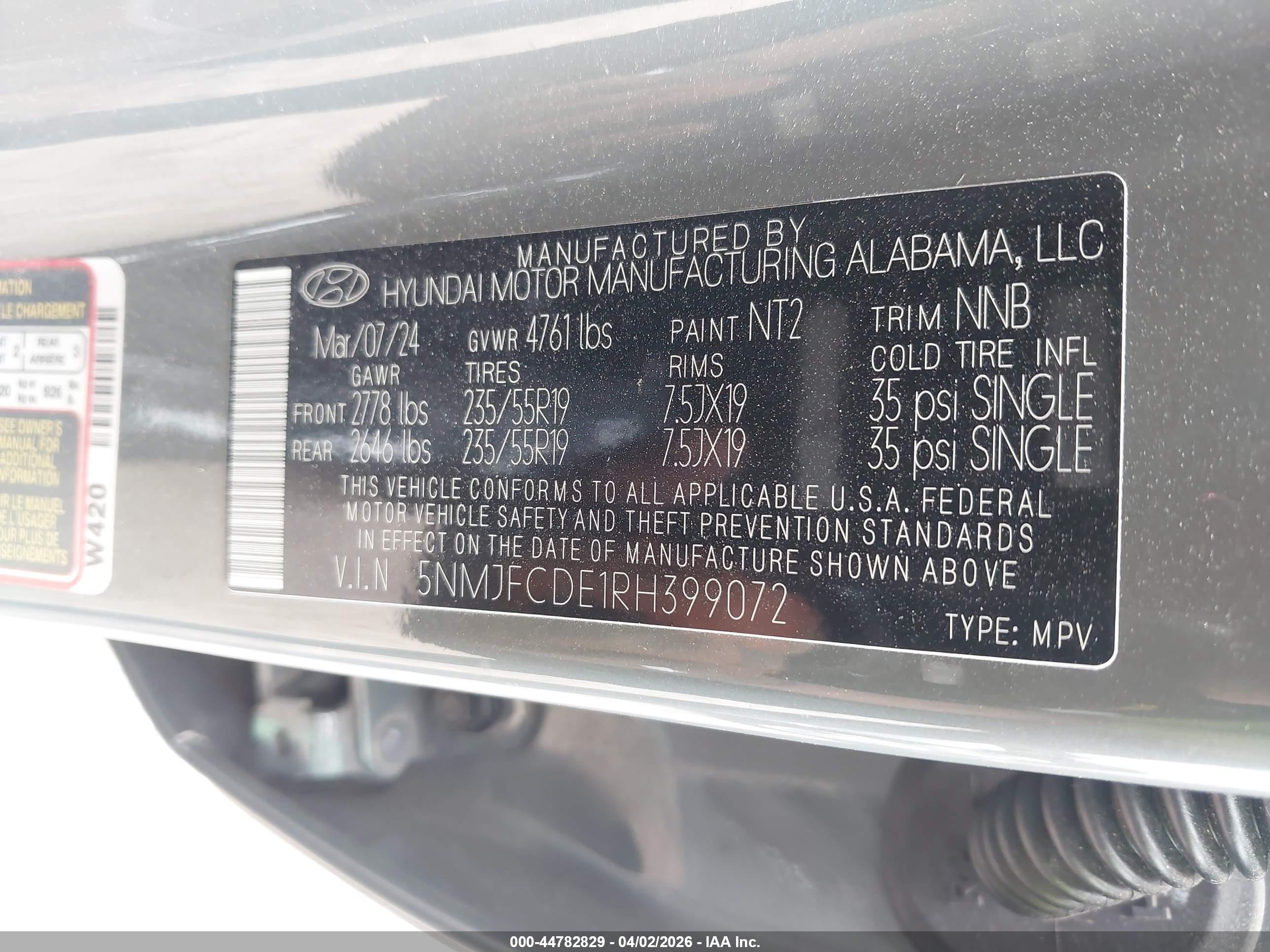 HYUNDAI TUCSON image 9