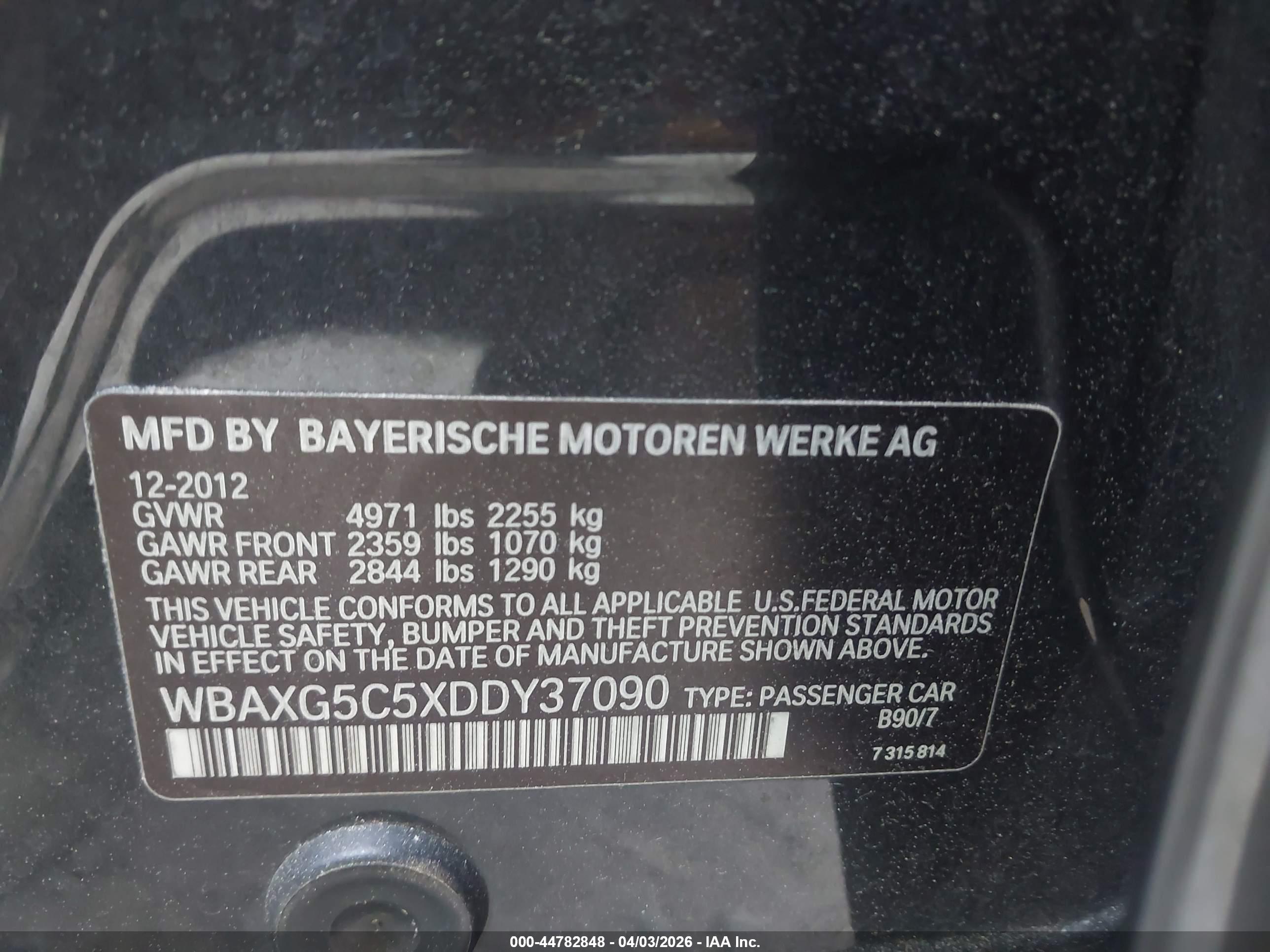 BMW 528I image 9