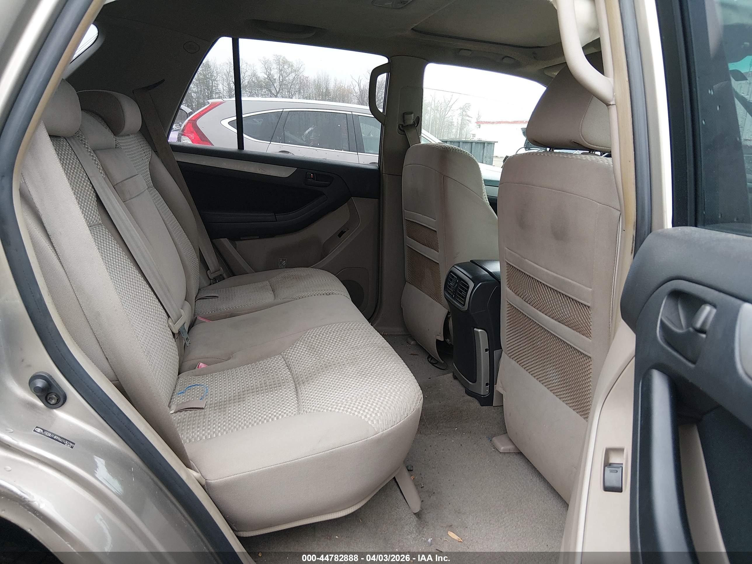 TOYOTA 4RUNNER image 8
