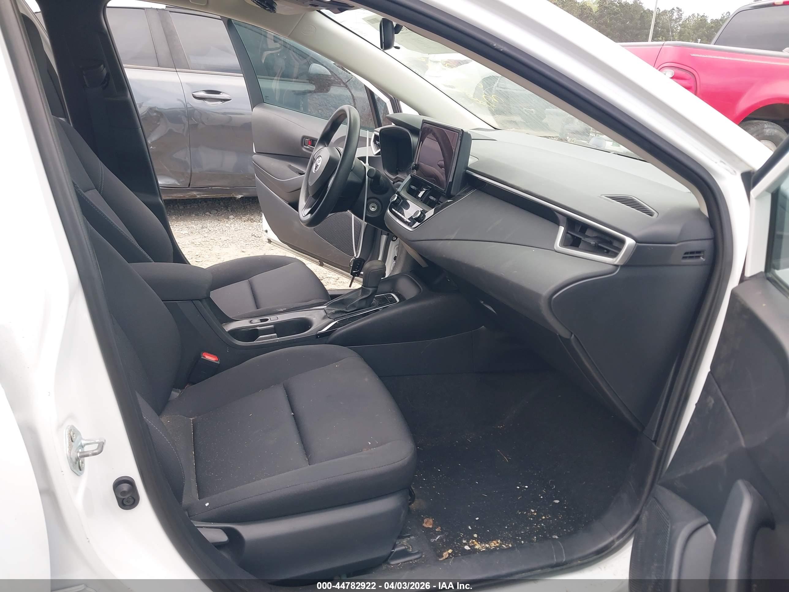 TOYOTA COROLLA image 5