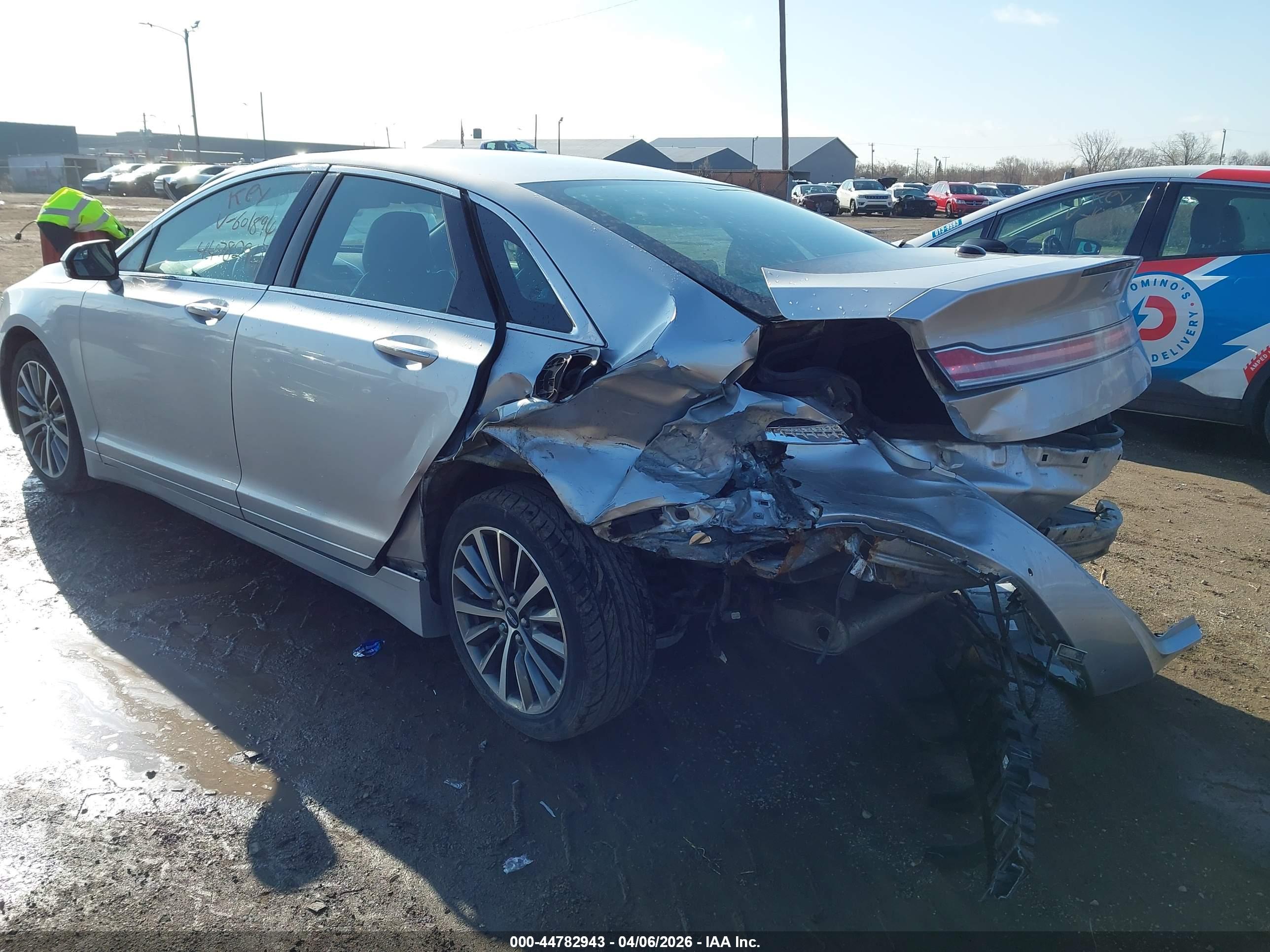 LINCOLN MKZ image 3