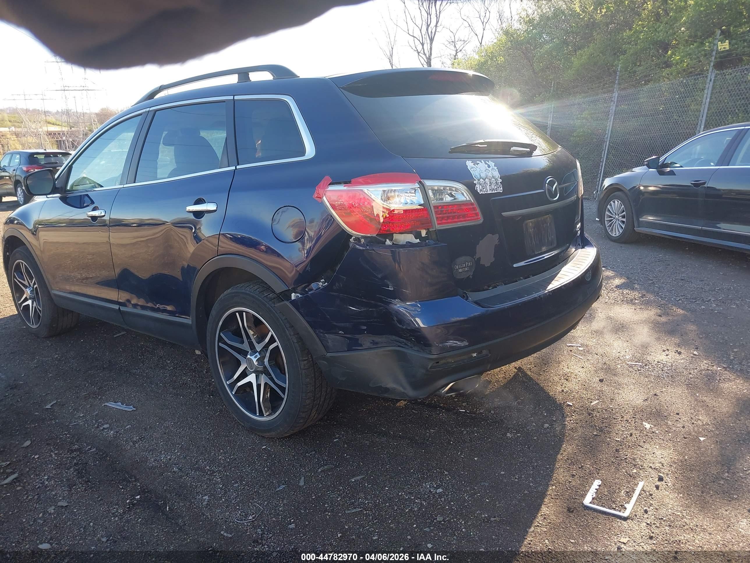 MAZDA CX-9 image 6