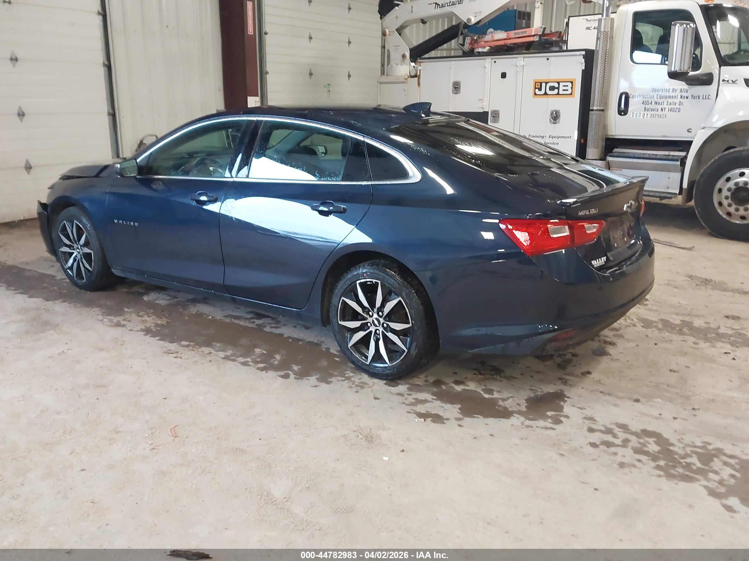 CHEVROLET MALIBU image 3