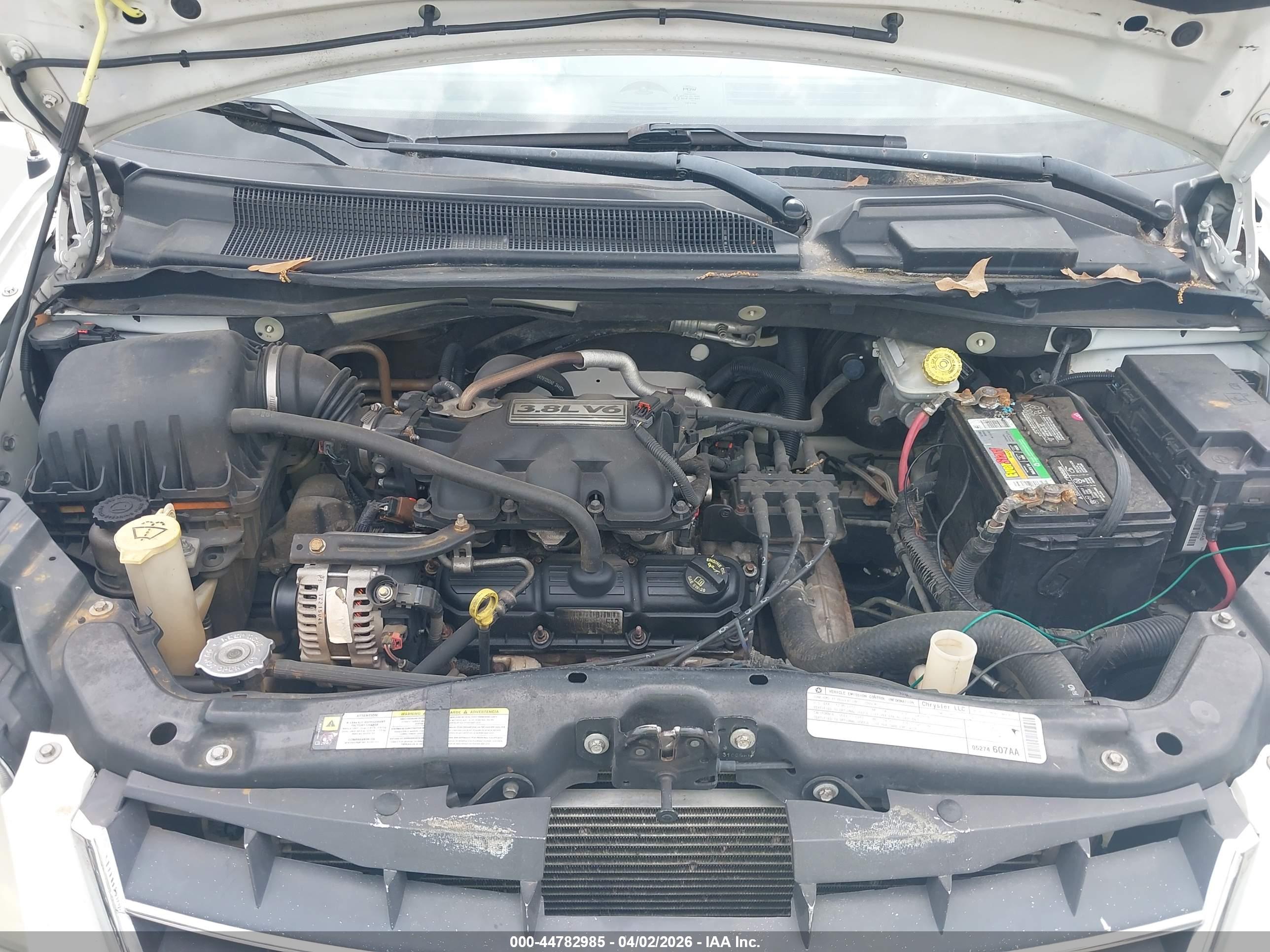 CHRYSLER TOWN image 10