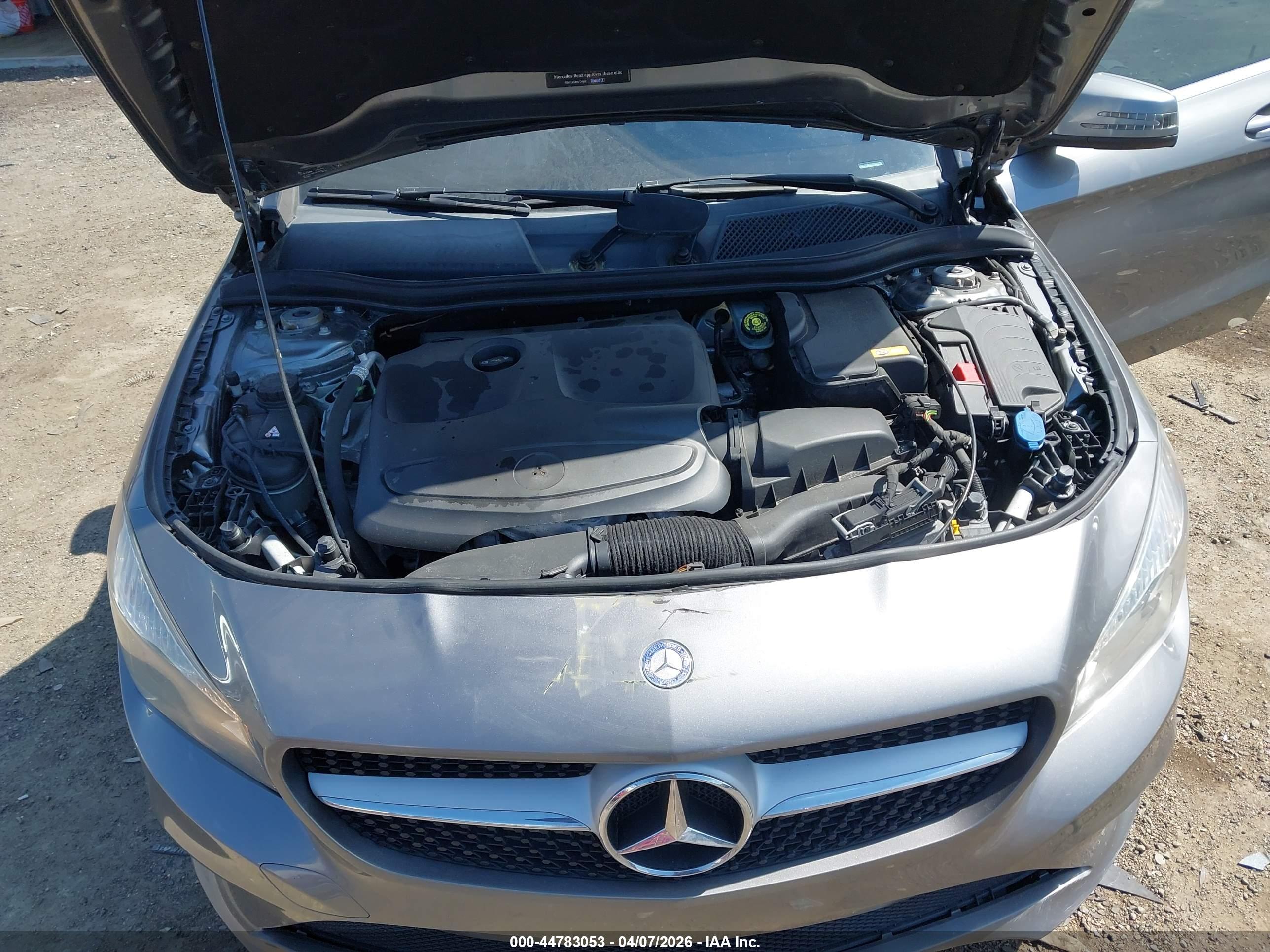 MERCEDES-BENZ CLA image 10