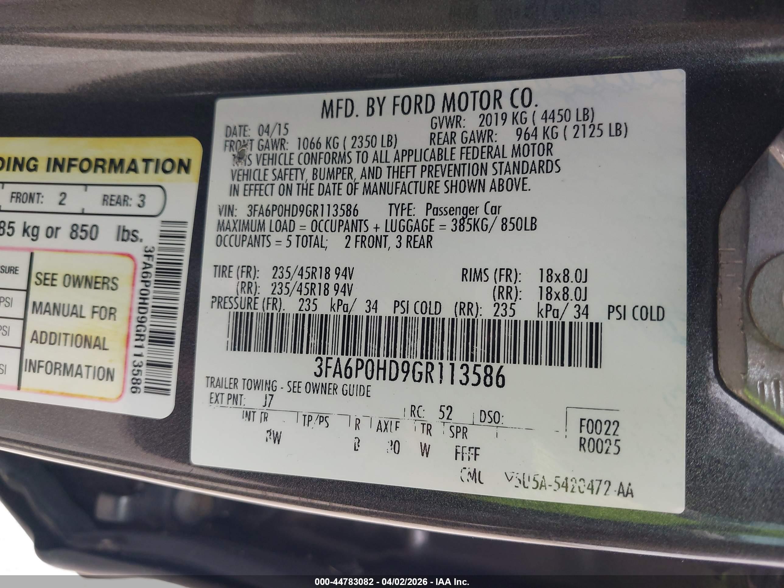 FORD FUSION image 9