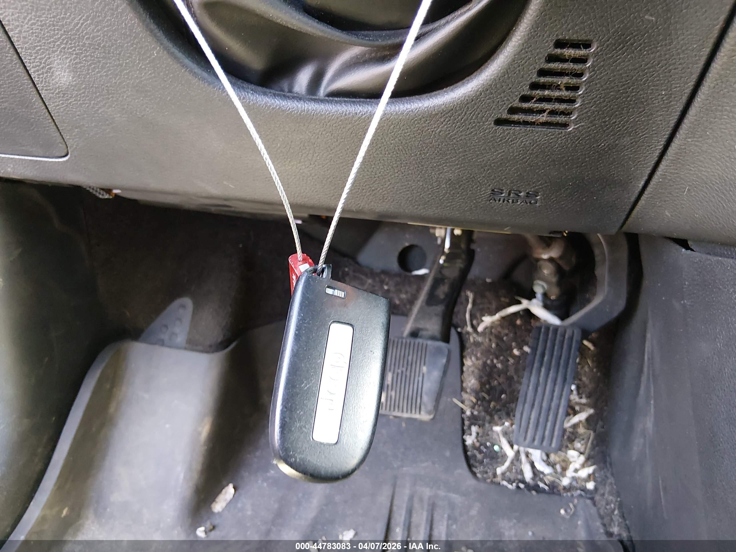 JEEP CHEROKEE image 11