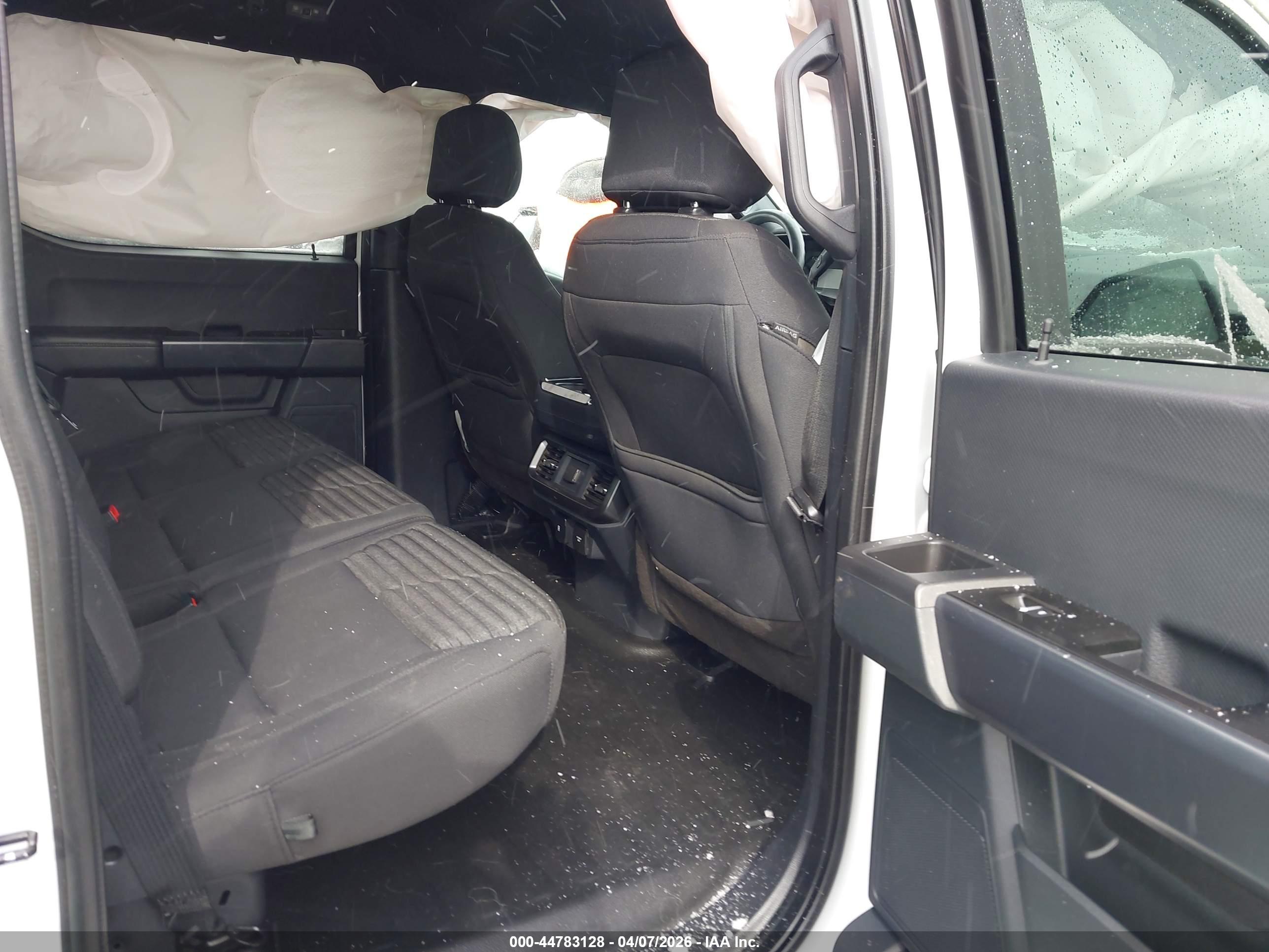 FORD F-150 image 8