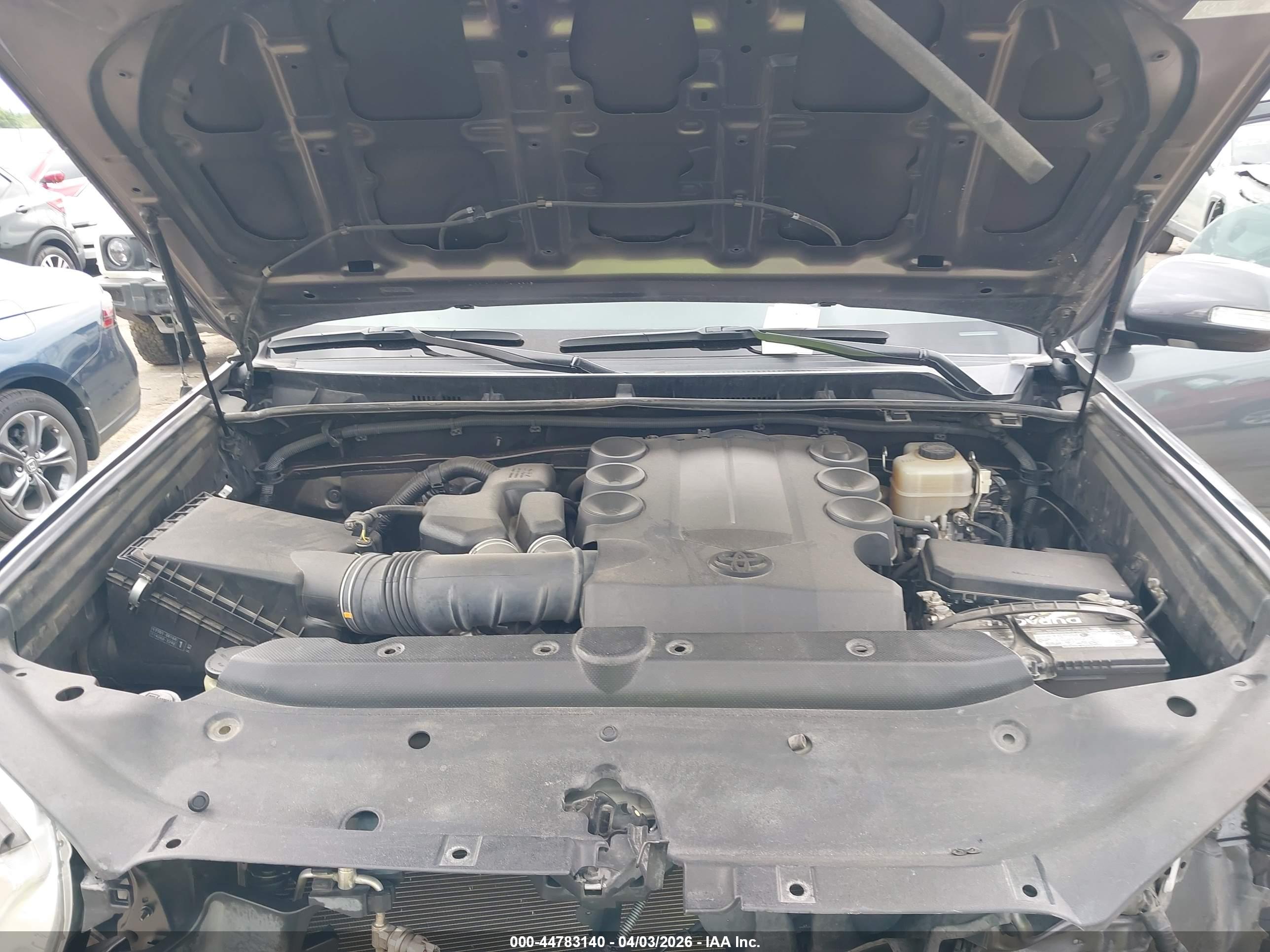 TOYOTA 4RUNNER image 10