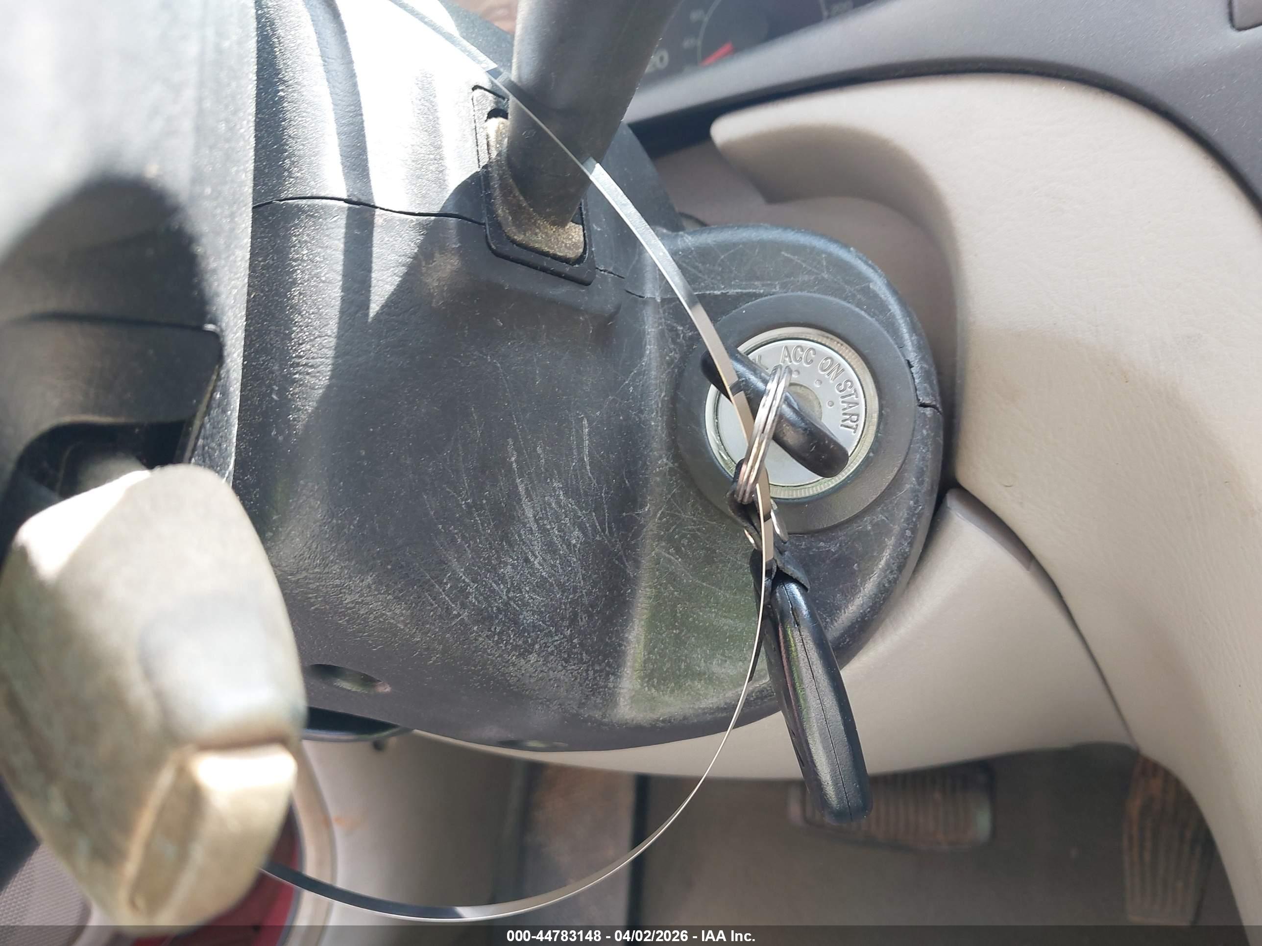 HYUNDAI ELANTRA image 11