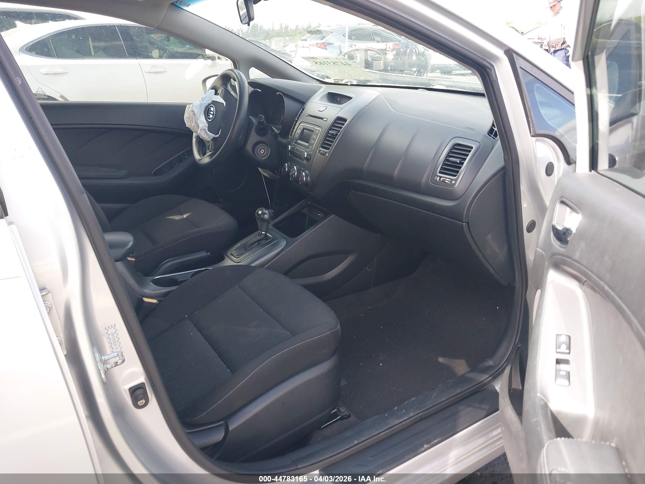 KIA FORTE image 5