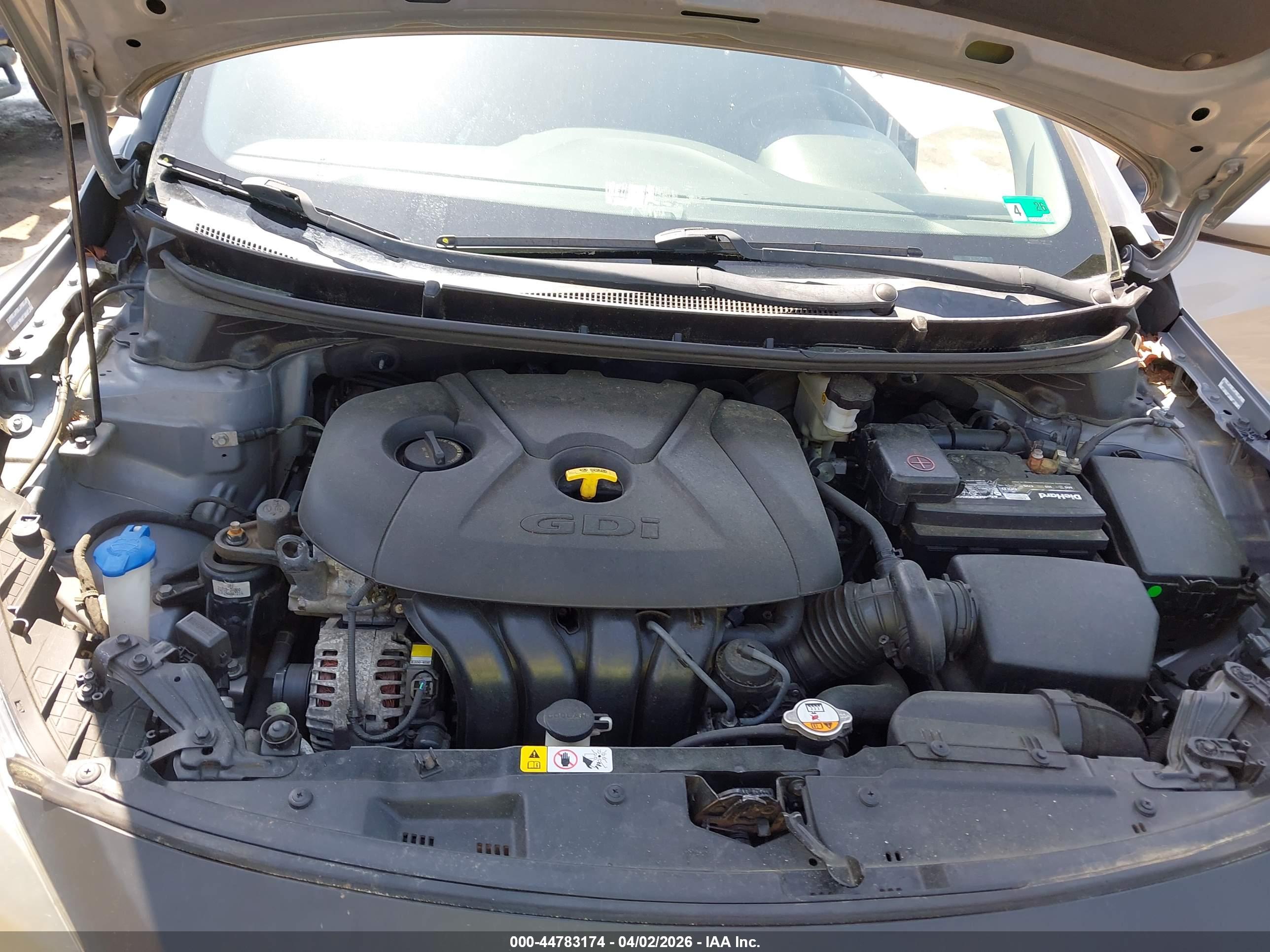 HYUNDAI ELANTRA image 10