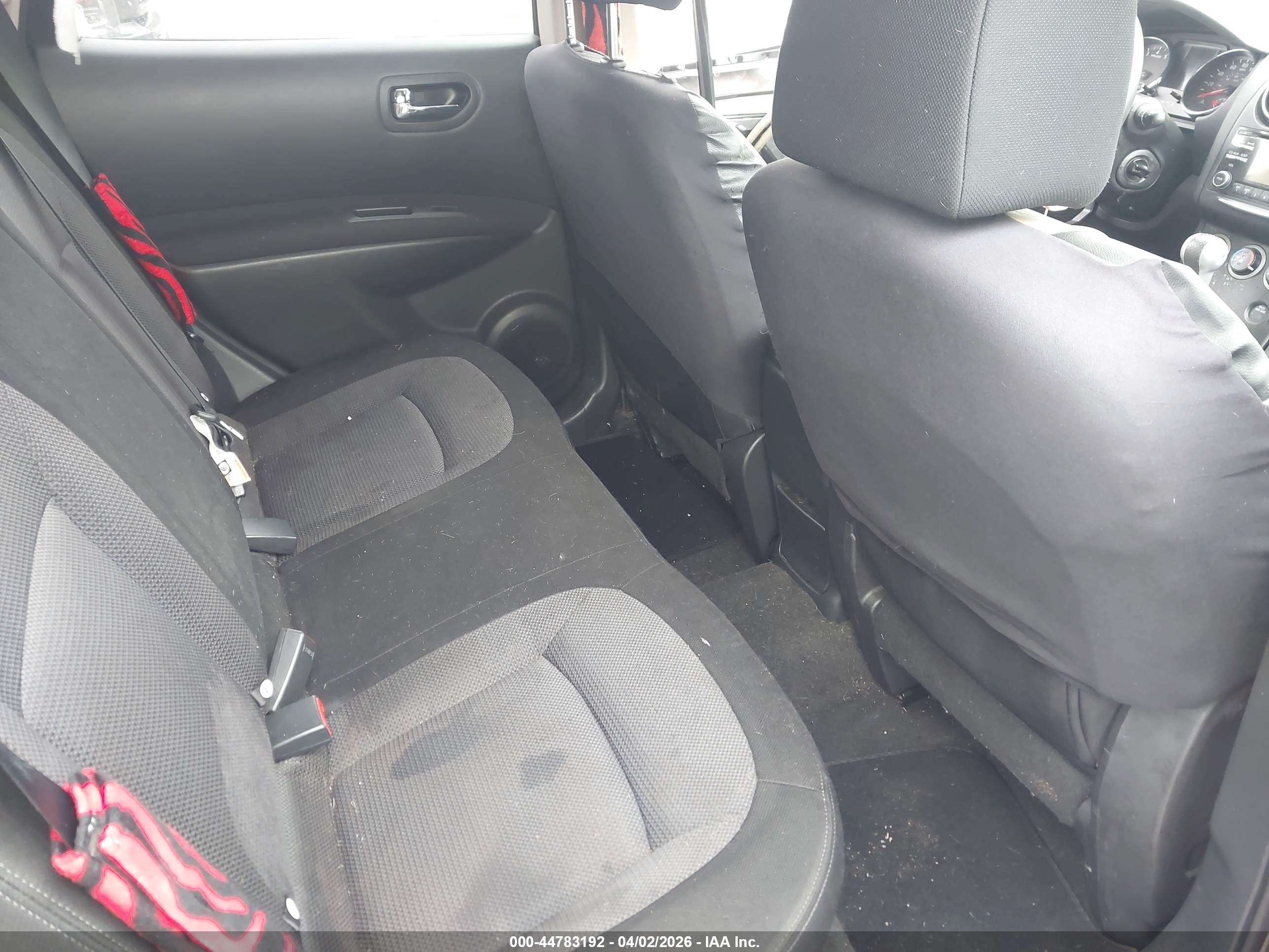 NISSAN ROGUE image 8