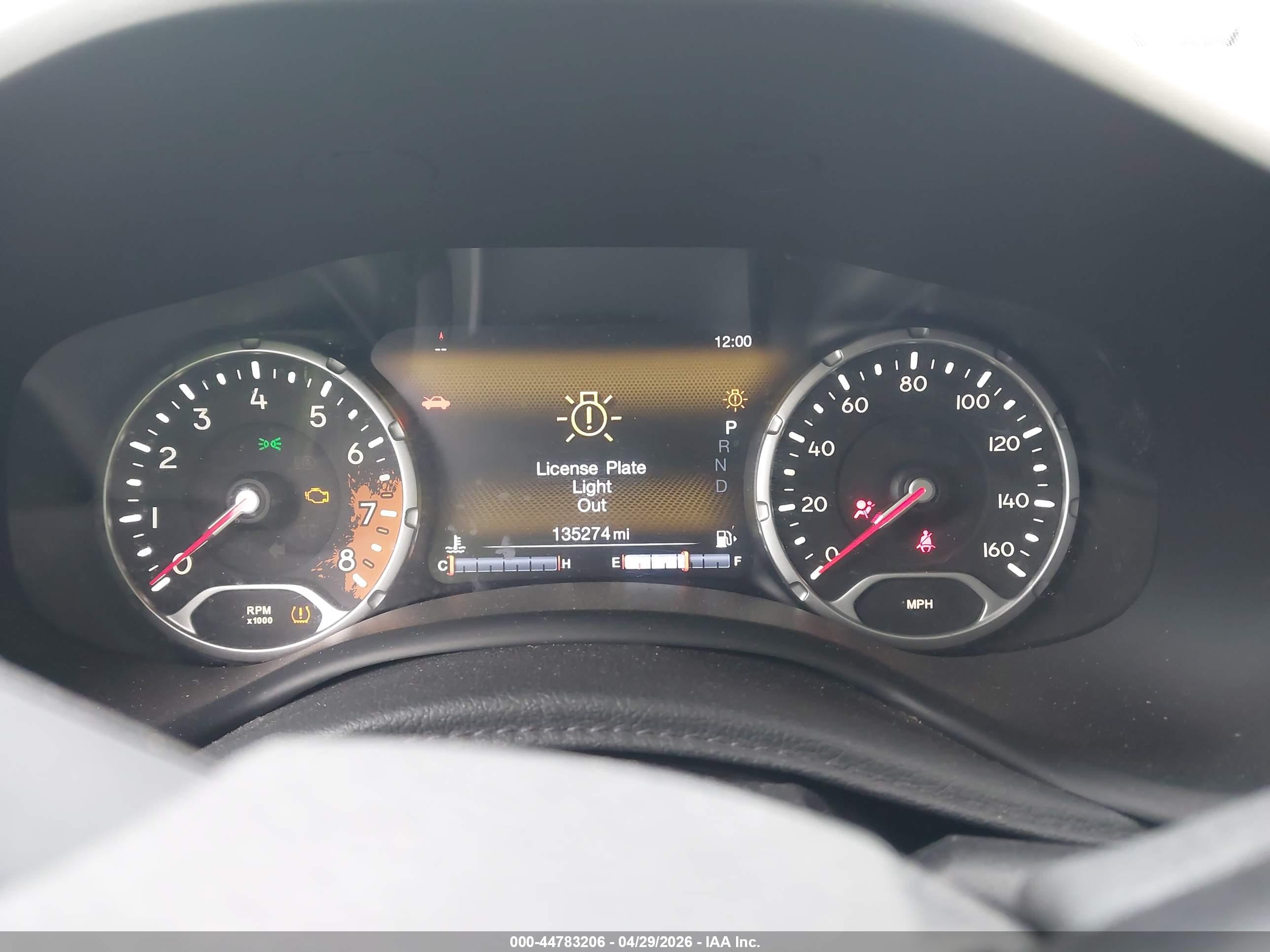 JEEP RENEGADE image 7
