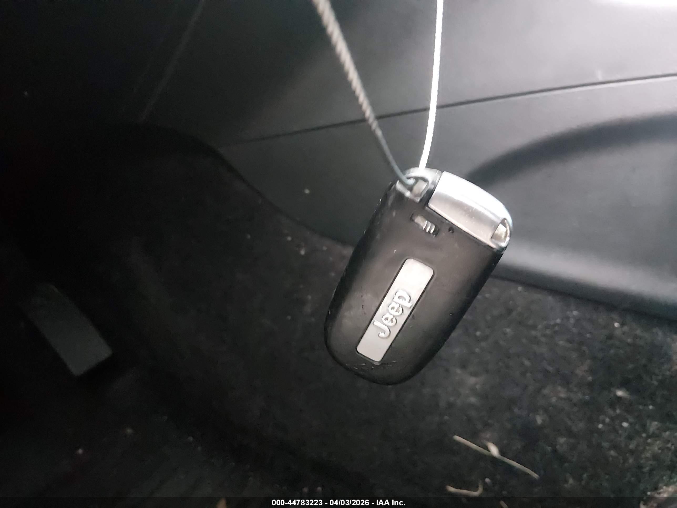JEEP GRAND image 11
