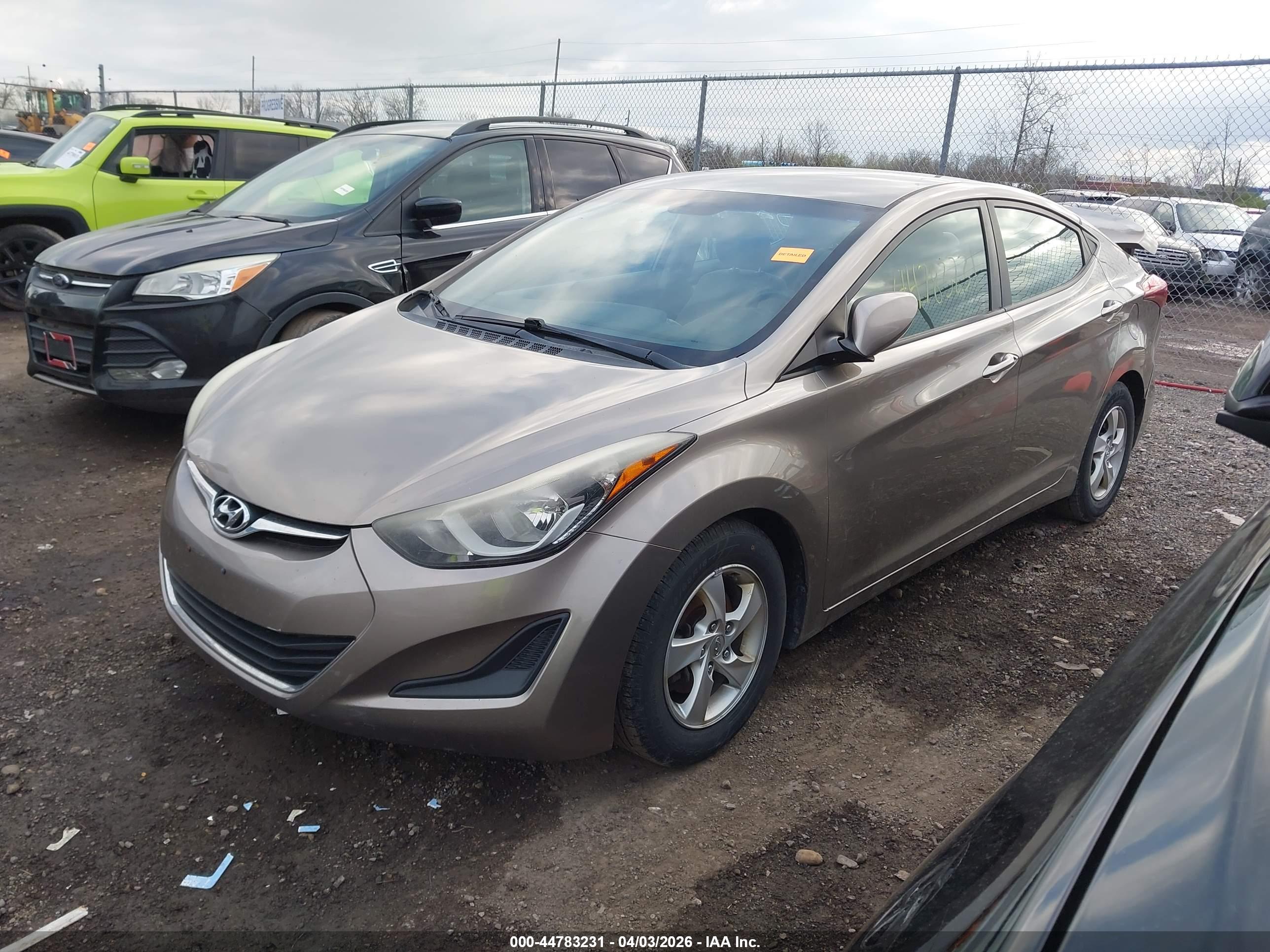 HYUNDAI ELANTRA image 2