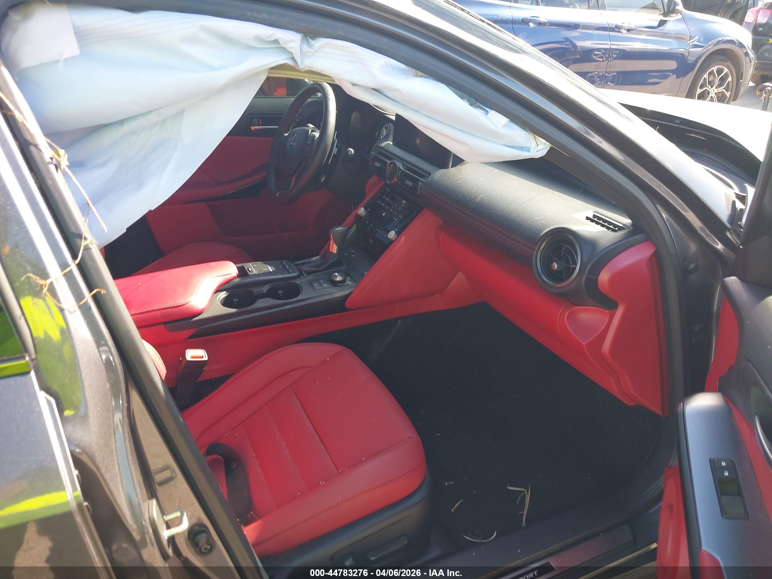LEXUS IS image 5