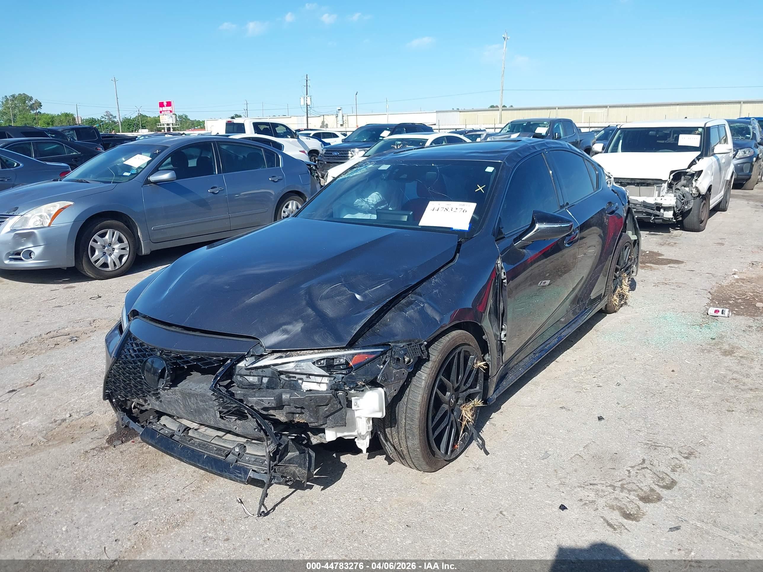 LEXUS IS image 6