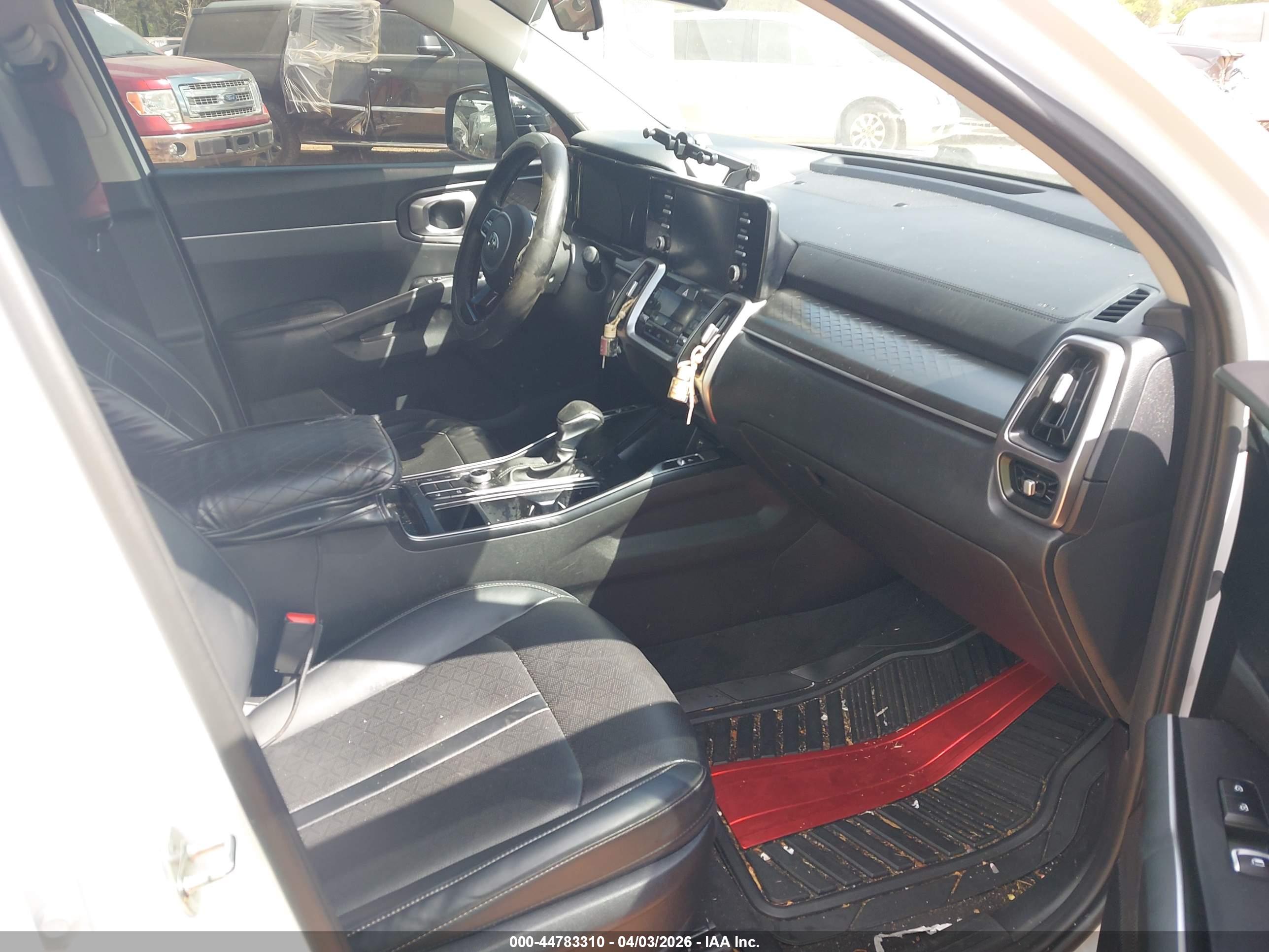 KIA SORENTO image 5