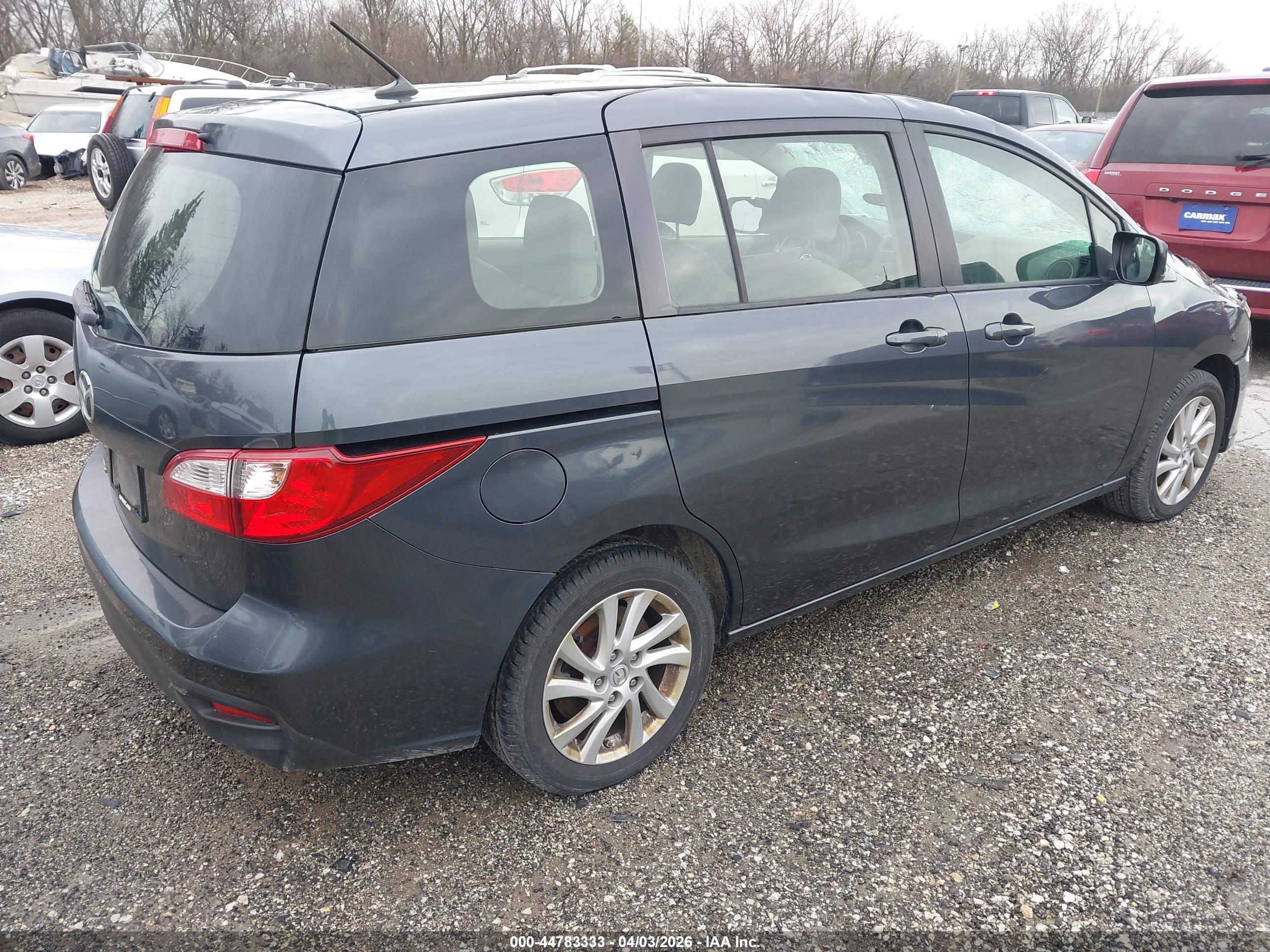 MAZDA MAZDA5 image 4