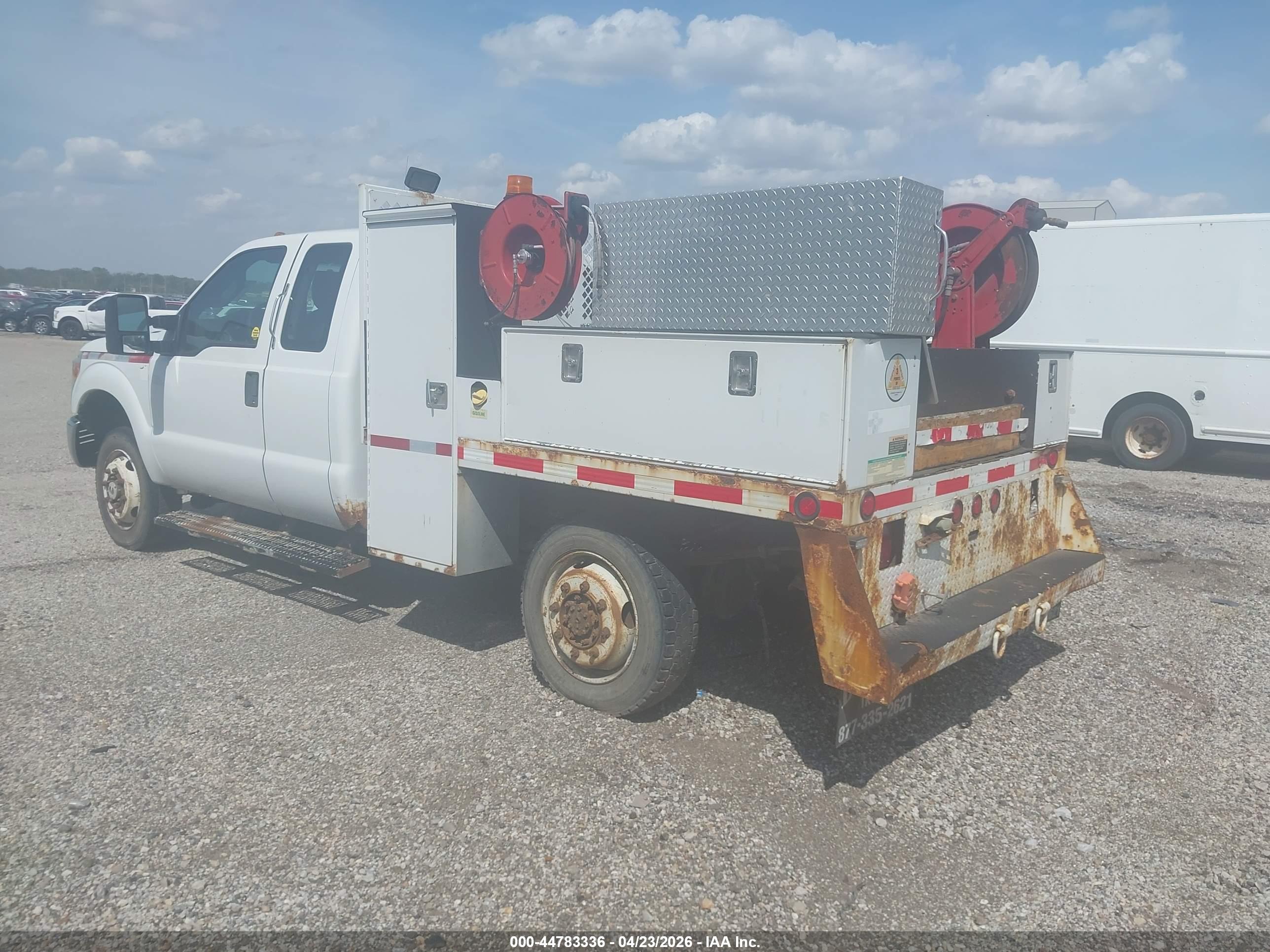 FORD F-350 image 3