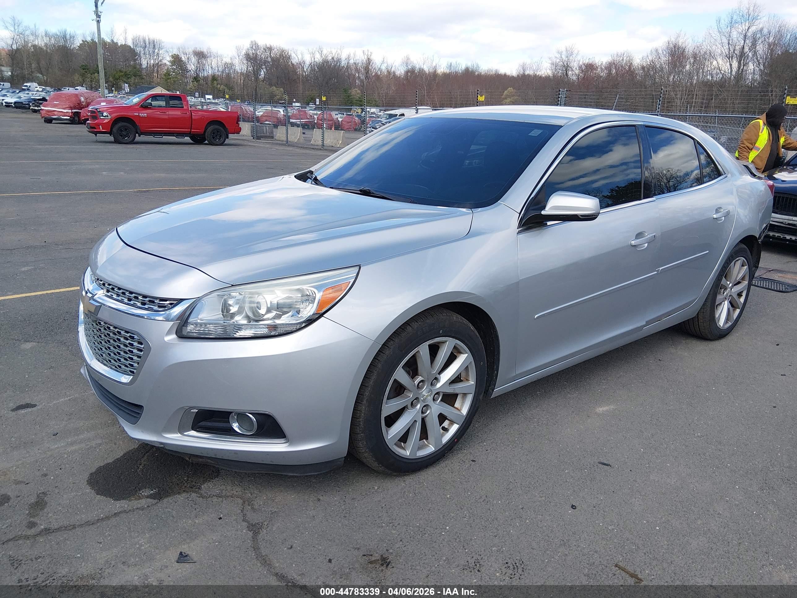 CHEVROLET MALIBU image 2