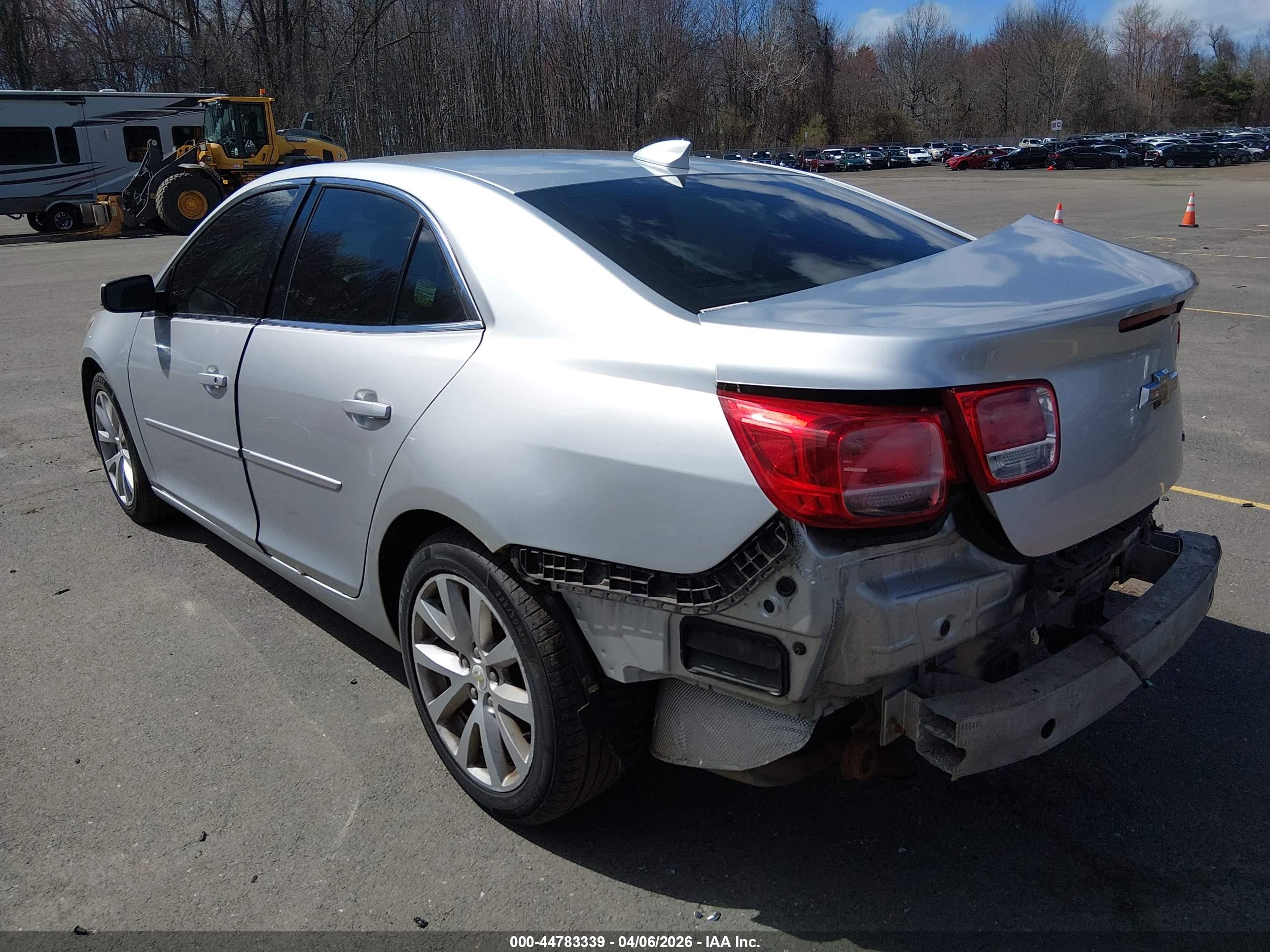 CHEVROLET MALIBU image 3