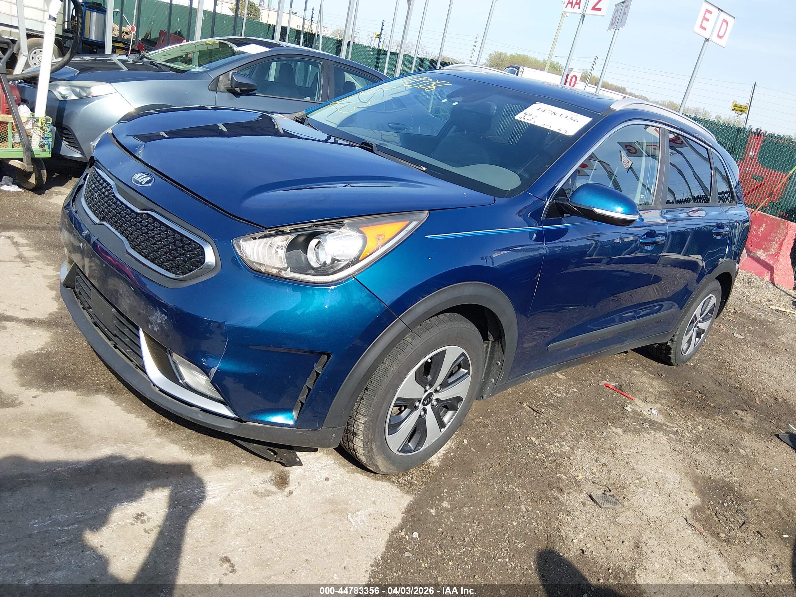 KIA NIRO image 2